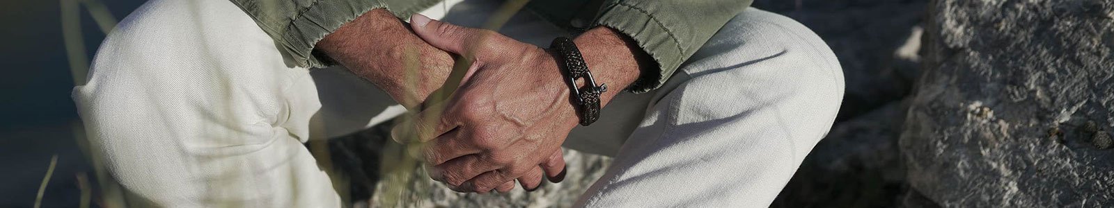 Armbänder