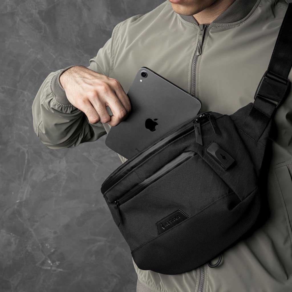 Bravo X Sling V2 Alpaka AA010100122 Sling Bags 6L / Black Axogrid 300D