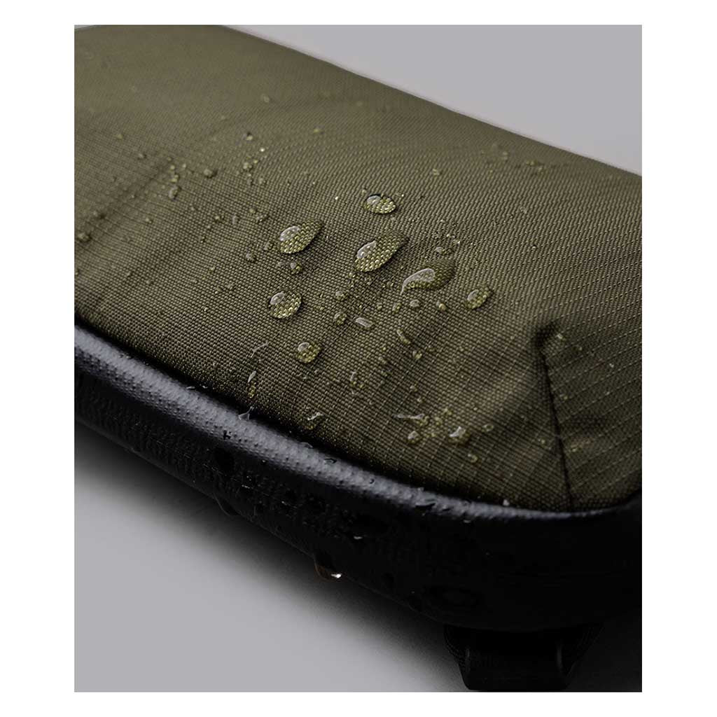 Flight Pouch Pro Alpaka AA010810524 Pouches 0.7L / Green | Axoflux 400D