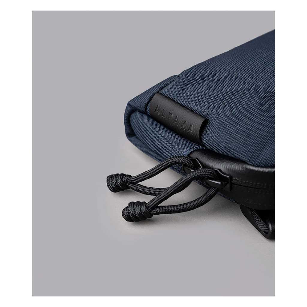Flight Pouch Pro Alpaka AA010810624 Pouches 0.7L / Moonlight Blue | Axoflux 400D