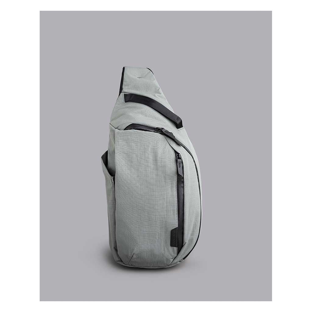 Metro Crossbody | Left Shoulder Alpaka AA010550218 Sling Bags One Size / Grey | Axoflux 210D