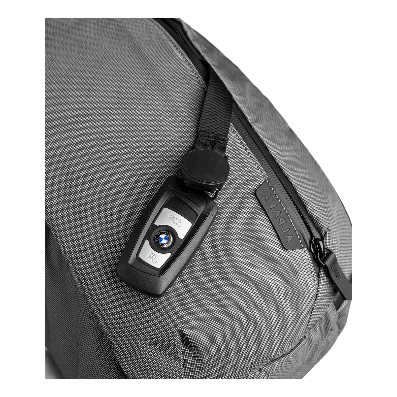 Metro Crossbody | Left Shoulder Alpaka AA010550230 Sling Bags One Size / Grey Ultradyne 100D