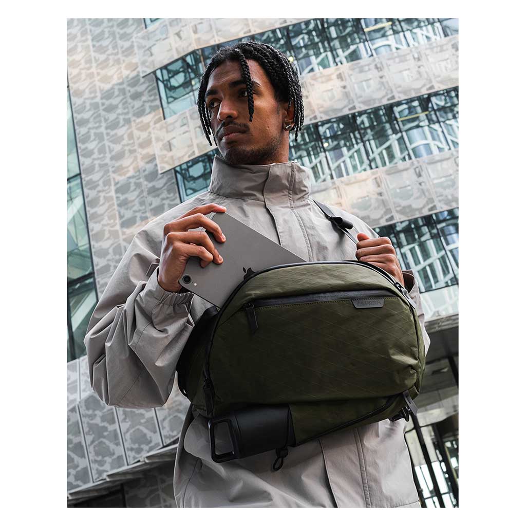 Metro Crossbody | Left Shoulder Alpaka AA010550507 Sling Bags One Size / Olive Green | X-Pac X42