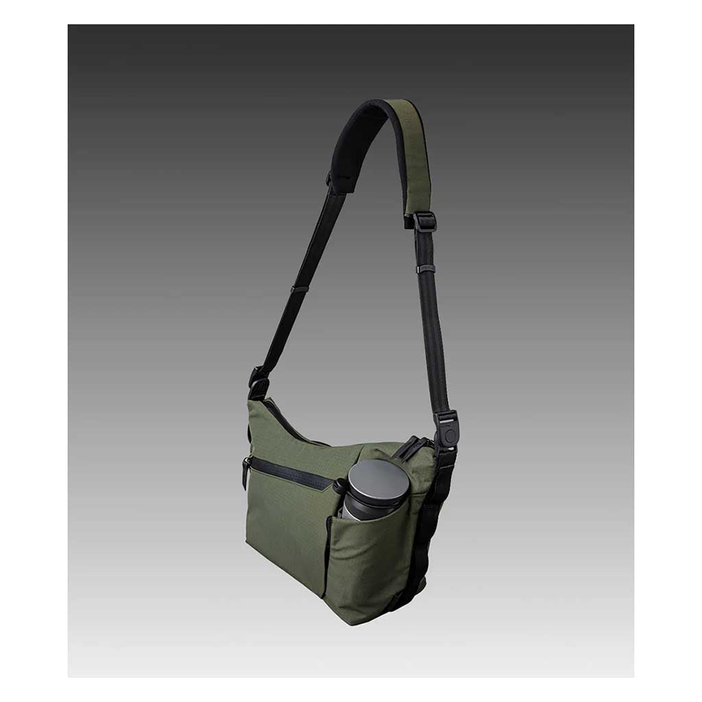 Padded Removable Strap Alpaka AC010470500 Bag Accessories One Size / Green | Axoflux 210D