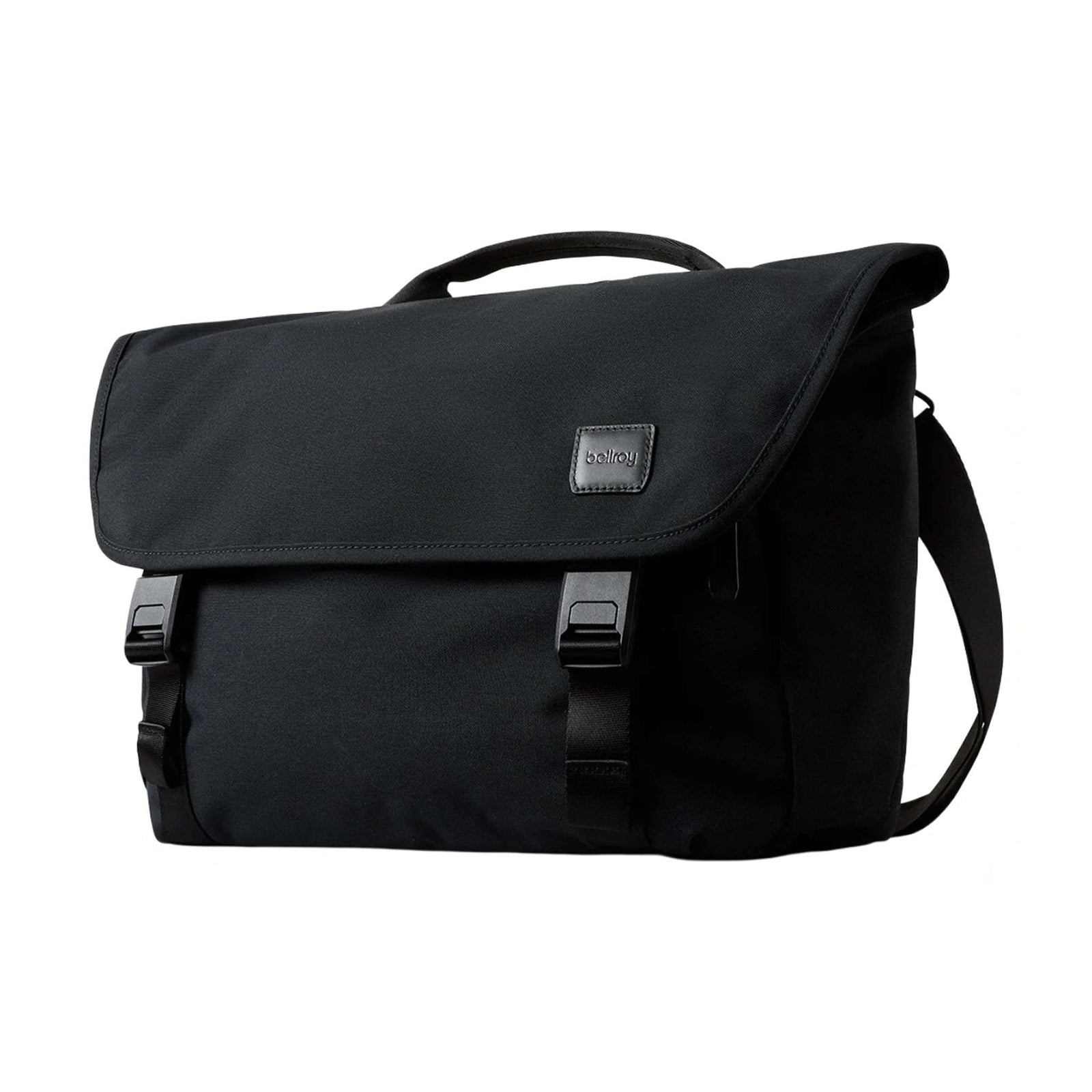 Classic Messenger Bellroy BCYA-BLK-244 Messenger Bags 13L / Black