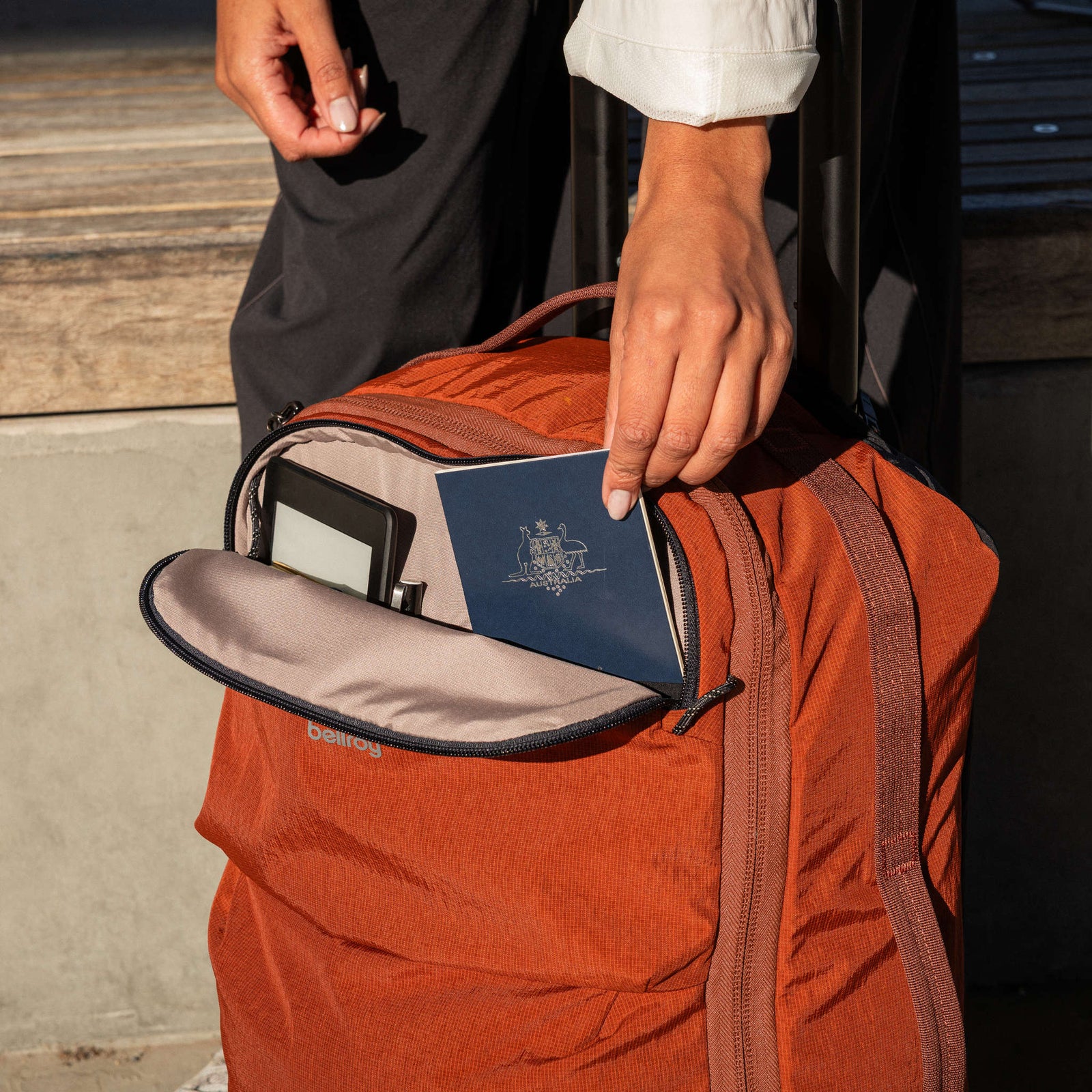 Lite Carry-On Bellroy LLCA-CLY-234 Suitcases & Luggage 38L / Clay