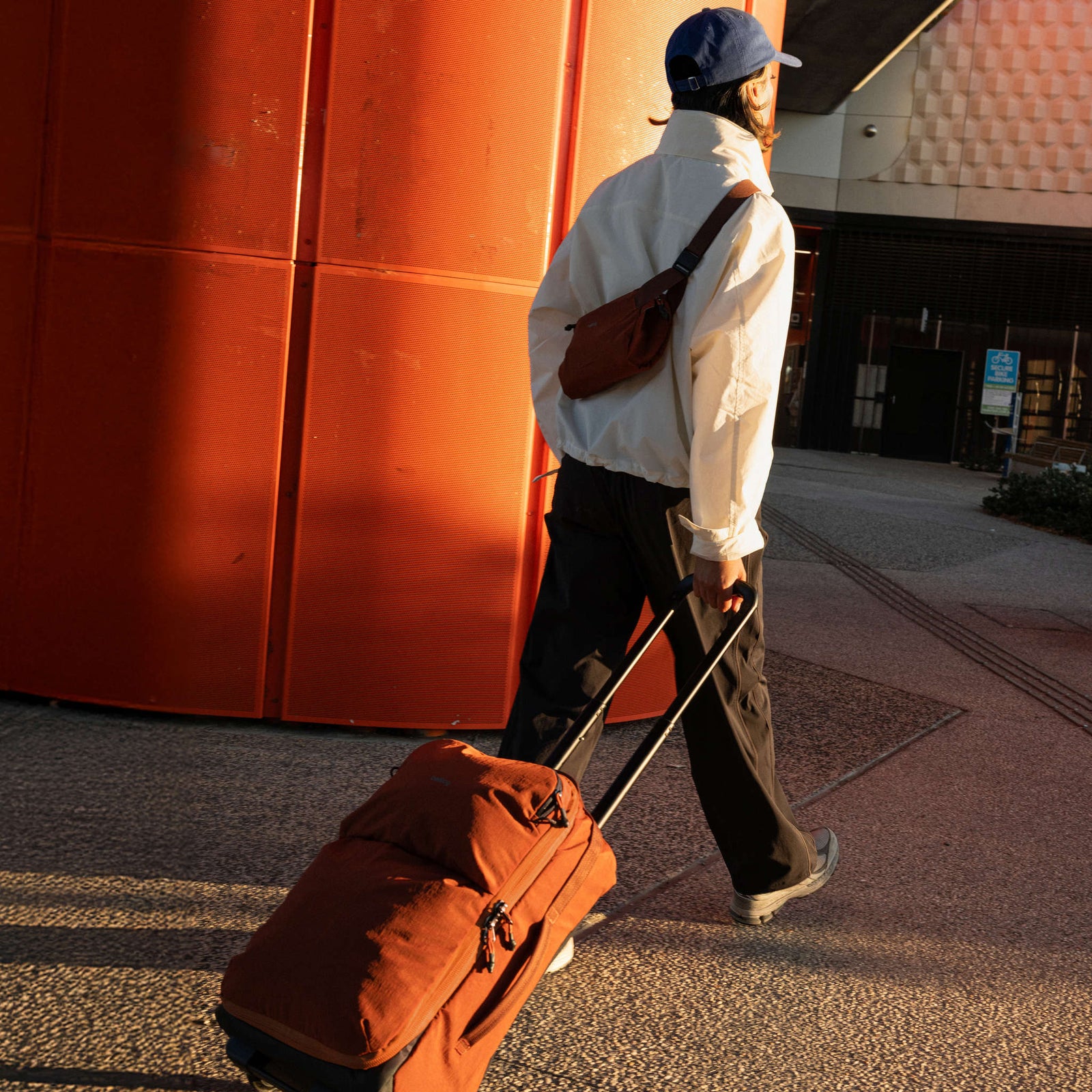 Lite Carry-On Bellroy LLCA-CLY-234 Suitcases & Luggage 38L / Clay