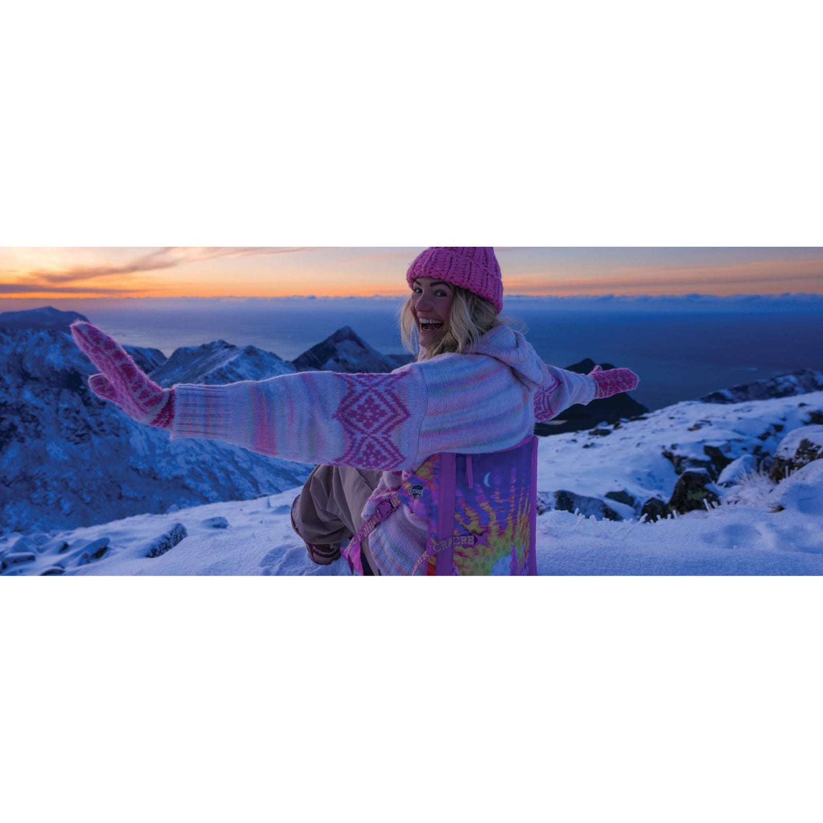 Hex 2.0 Original Chair | Rachel Pohl Limited Edition Crazy Creek 1024-RPSG Chairs One Size / Snow Ghosts