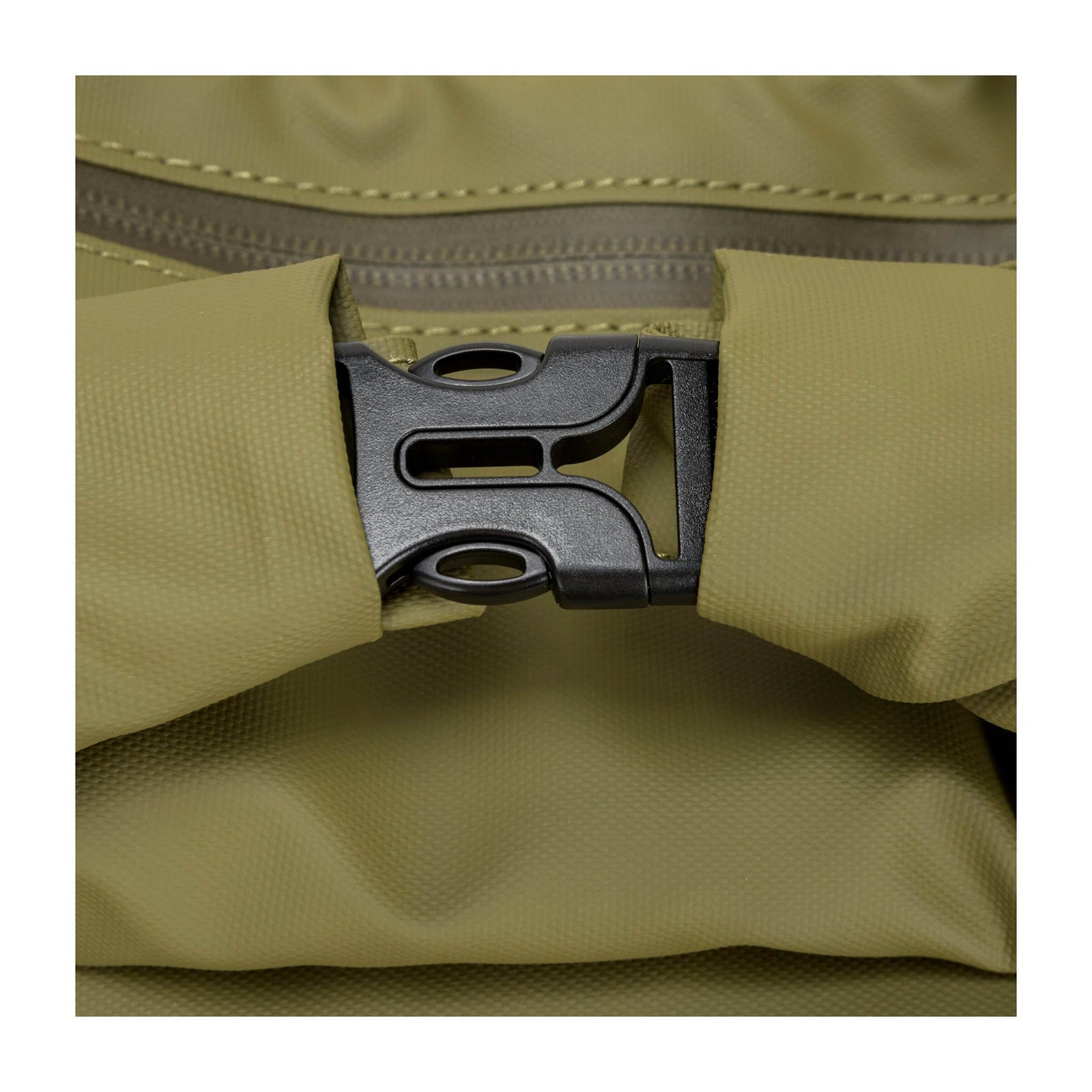 Buckden Roll Top Backpack Elliker 34052-KHAKI Backpacks 24L / Khaki
