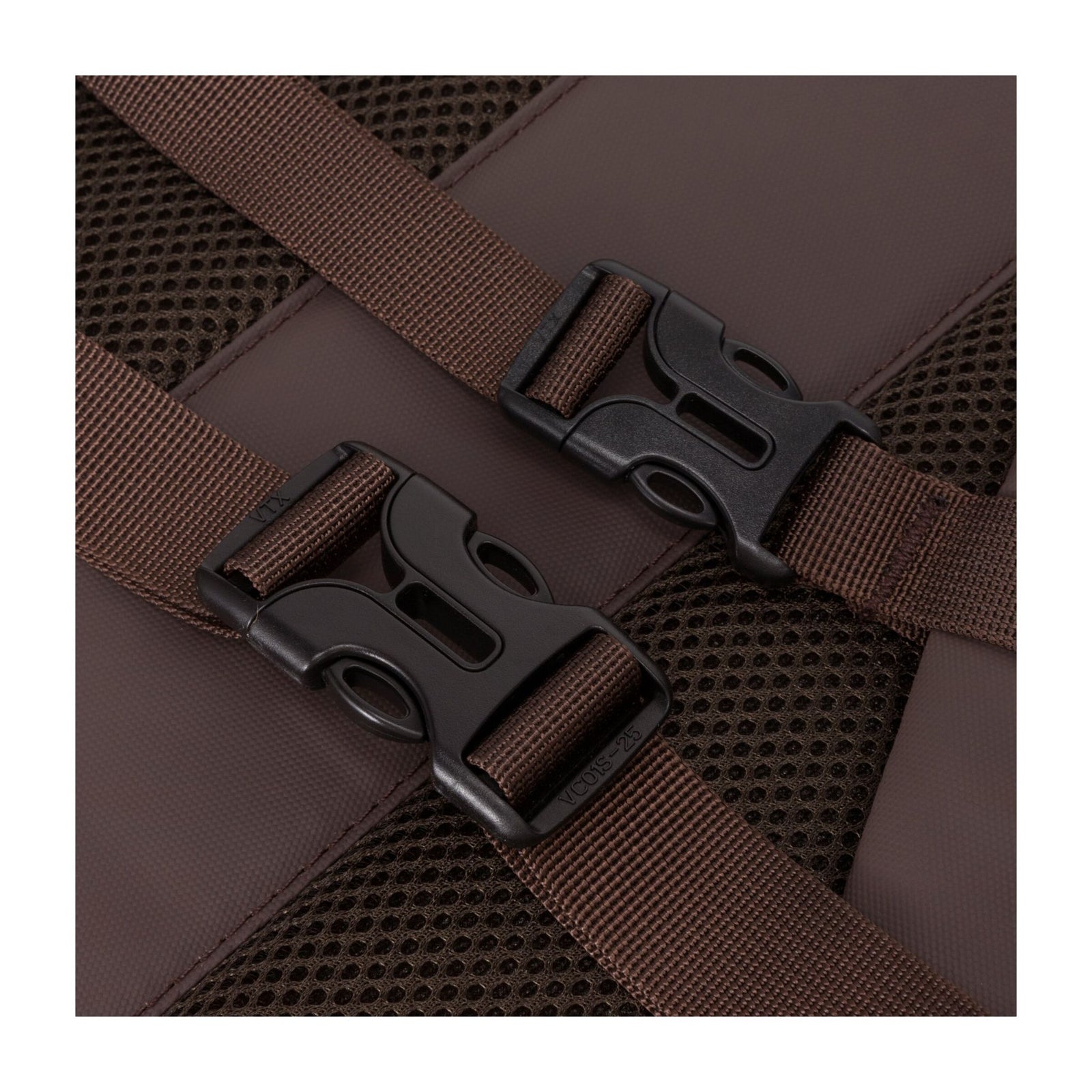 Dayle Roll Top Backpack Elliker 34001-DARKBROWN Backpacks 21L / Dark Brown