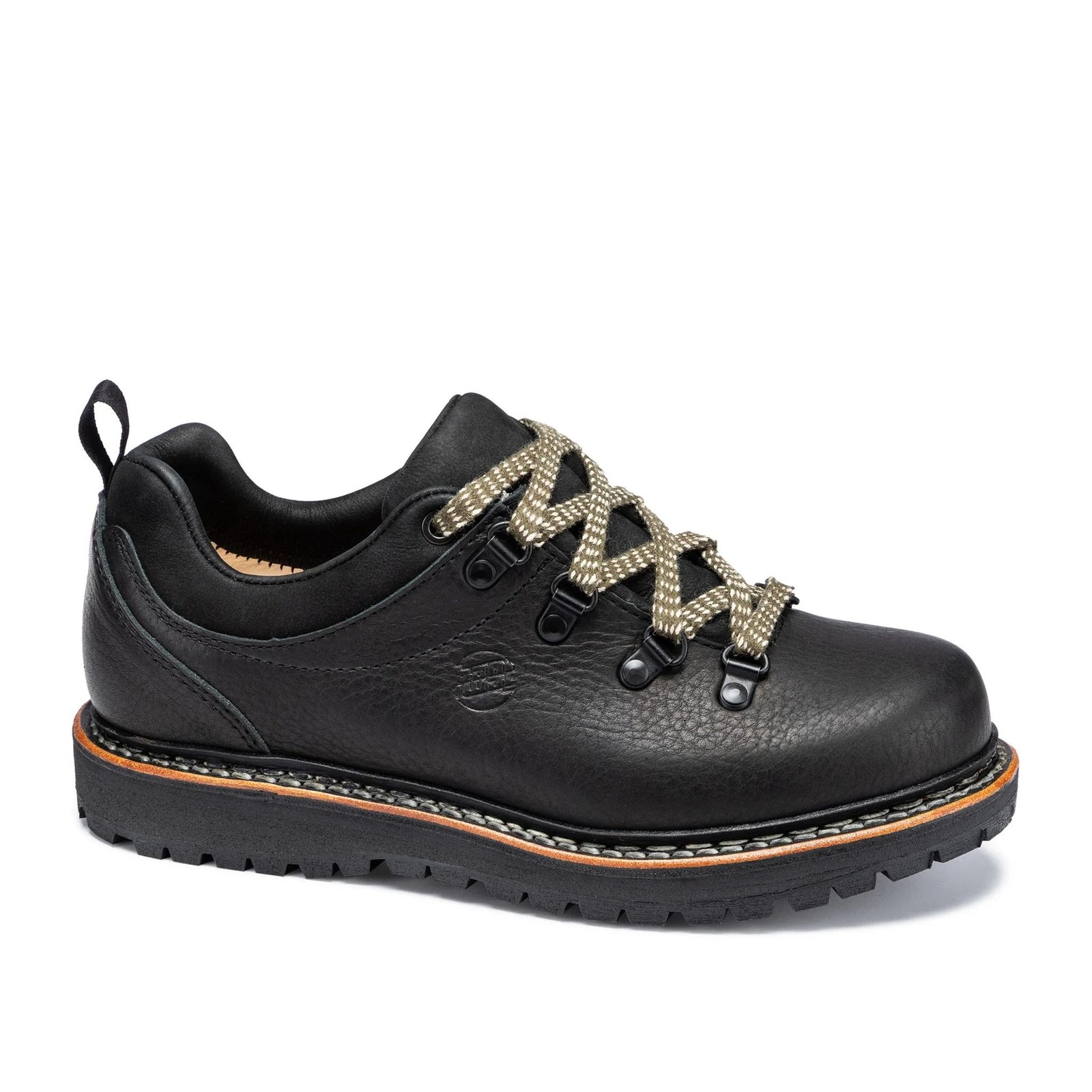 Tashi Low | Men's