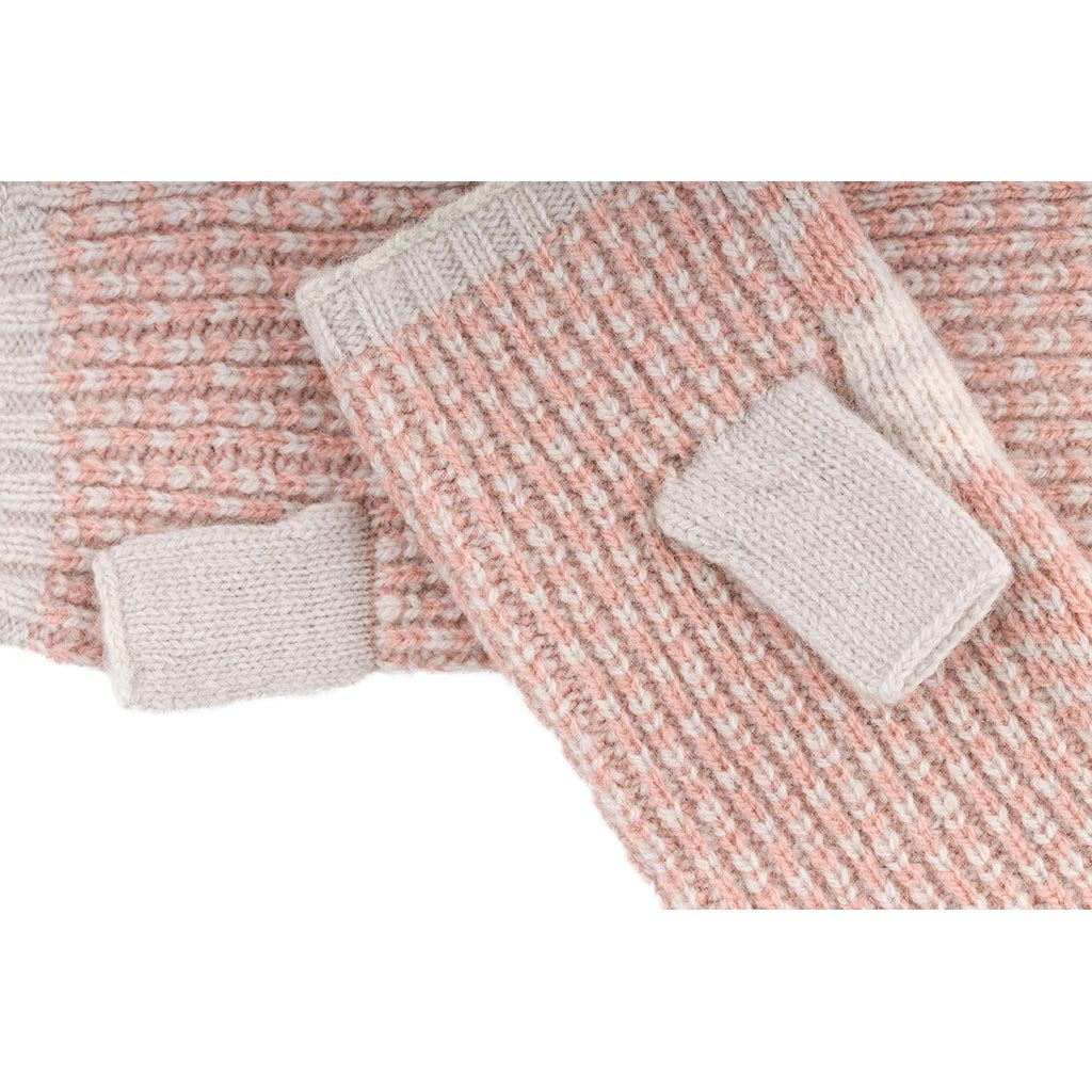 Fager Ingvild Wristwarmer Öjbro Vantfabrik OING12PVLA Wristwarmer One Size / Fager Ingvild