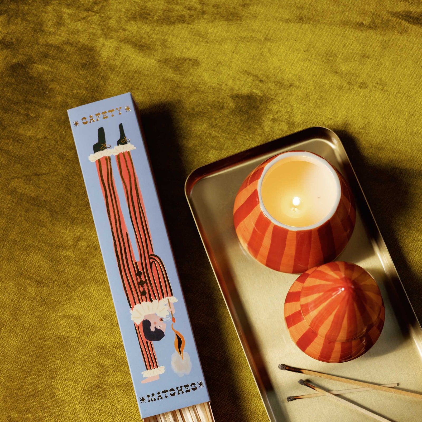 Cabana Christmas Ceramic Tree Candle | Spiced Apple Paddywax CCT0901EU Candles 9 oz / Spiced Apple
