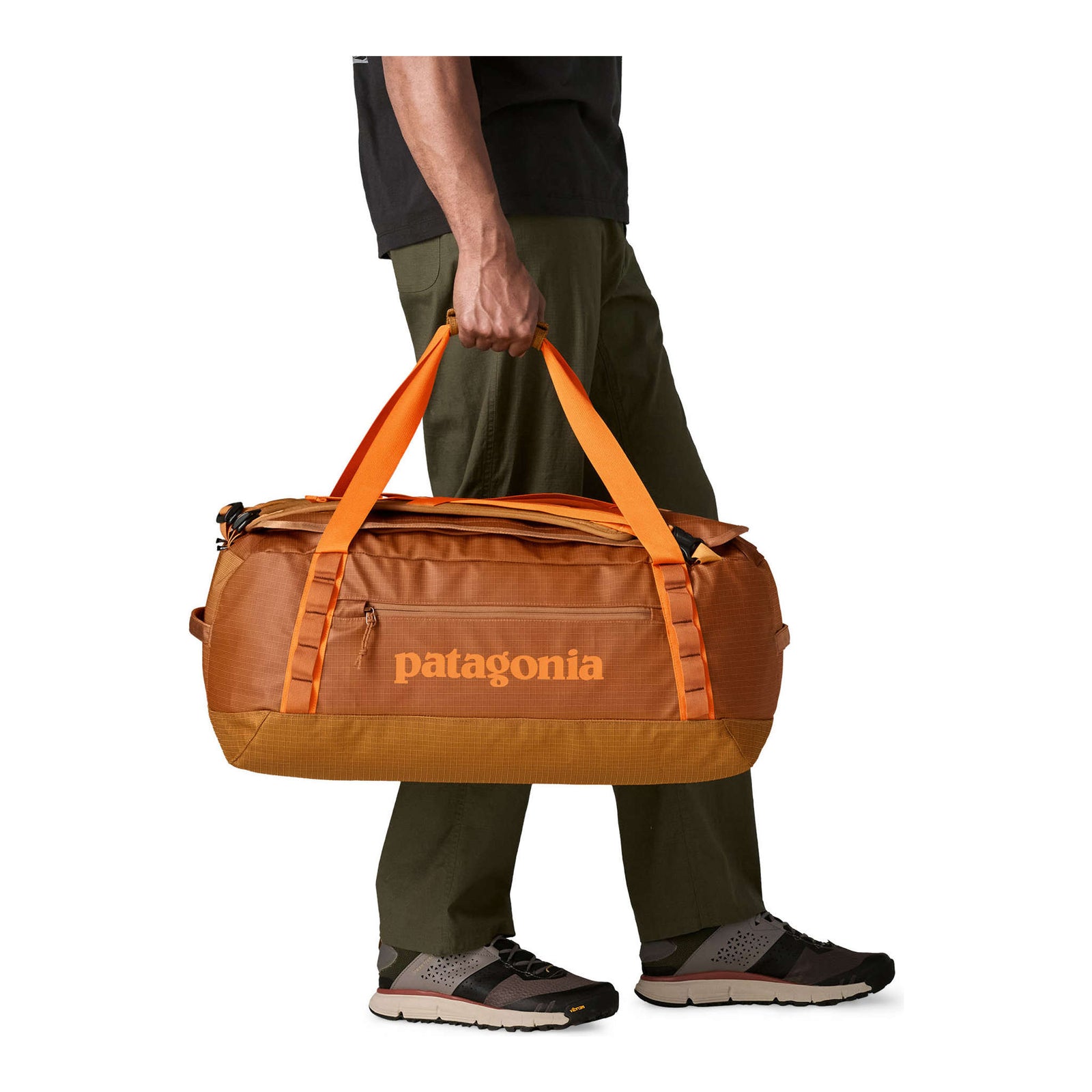 Black Hole Duffle 55L Patagonia 49343-CIBN-ALL Duffle Bags 55L / Cinnamon Brown