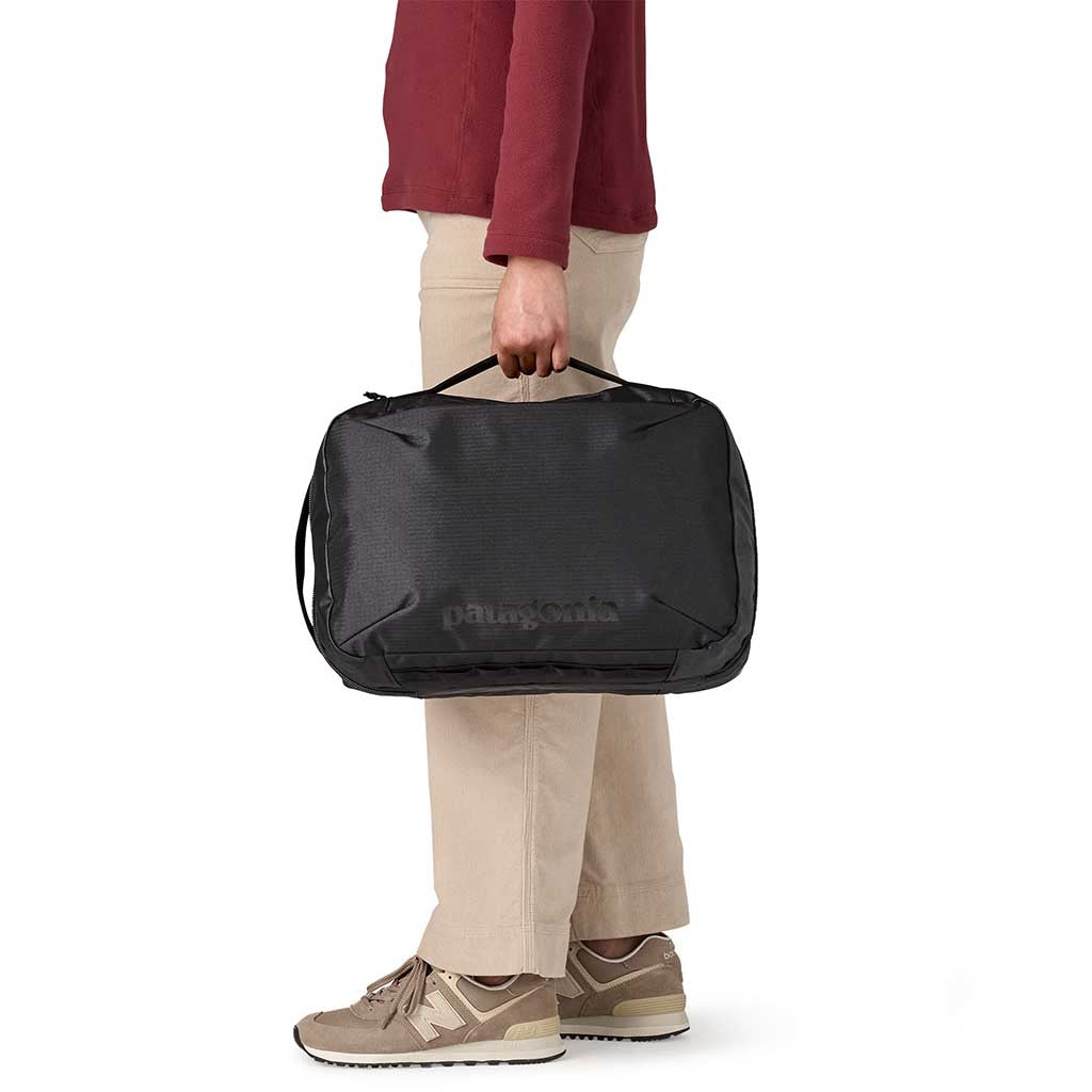 Black Hole Micro MLC Patagonia 49260-BLK-ALL Backpacks 22L / Black