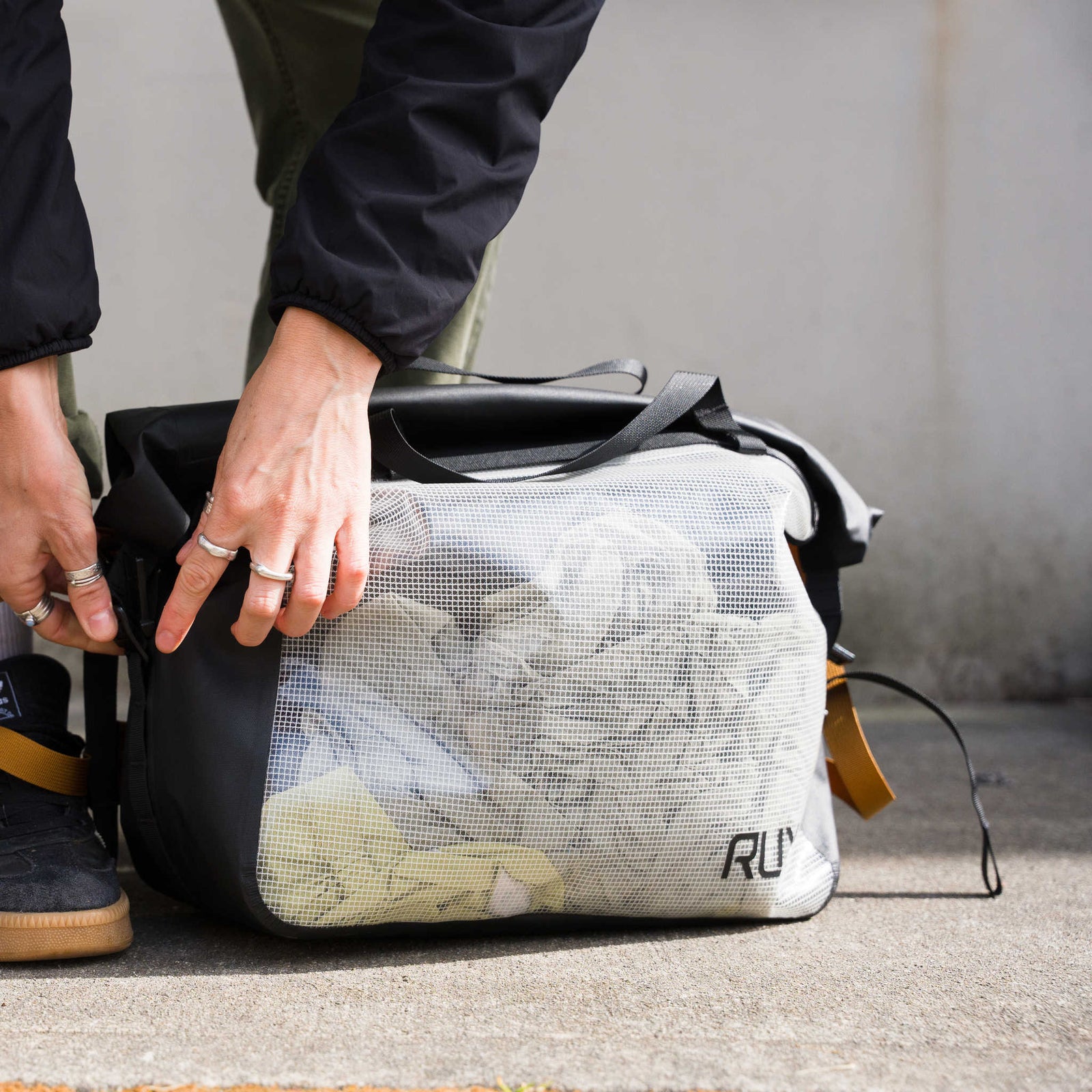 RUX Waterproof Packing Bag 20L RUX PK0126-A33WP-20B Camp Storage Bags 20L / Black With Clear
