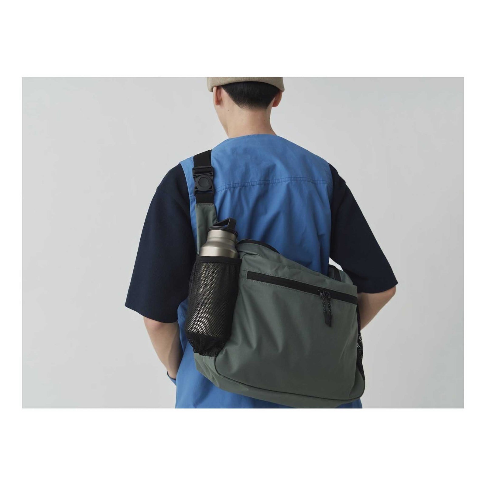Everyday Use Middle Shoulder Bag Snow Peak AC-25SU40300019 Messenger Bags One Size / Black