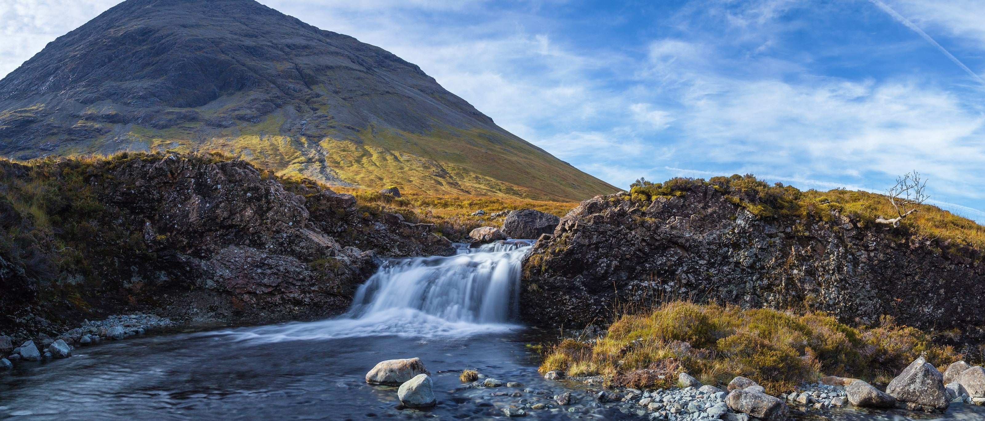 8 Amazing Waterfall Walks in Britain