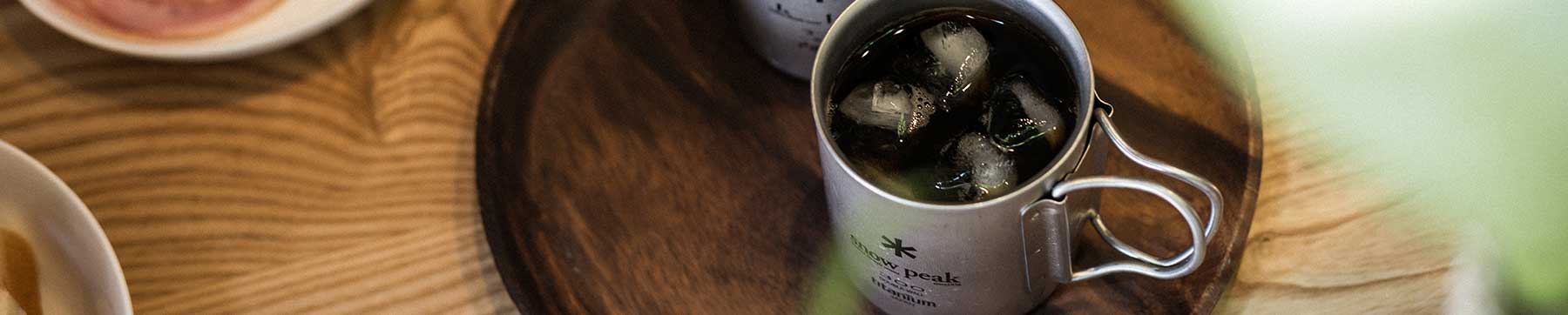 Becher & Serviergeschirr