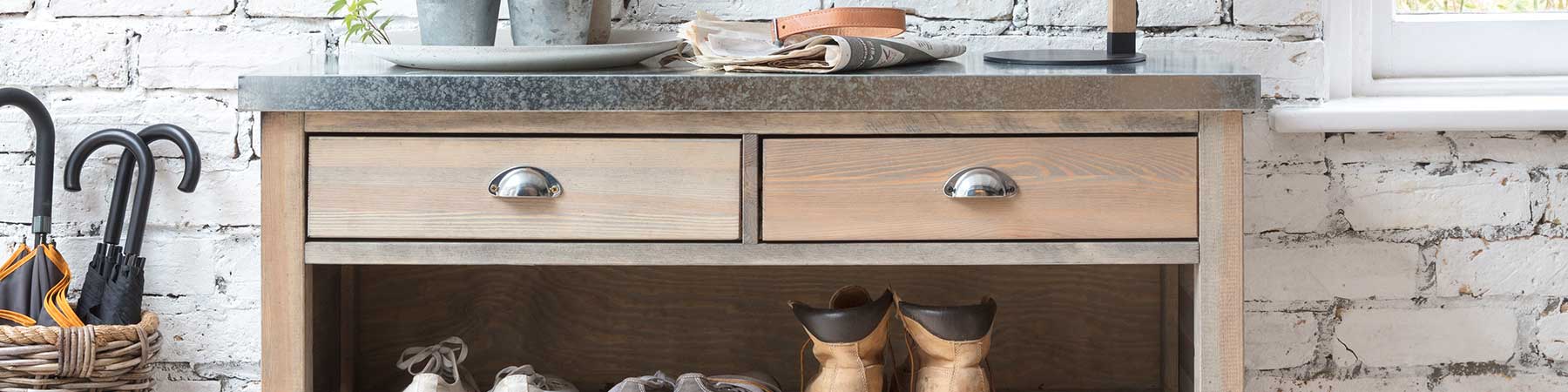 Tische für den Innenbereich