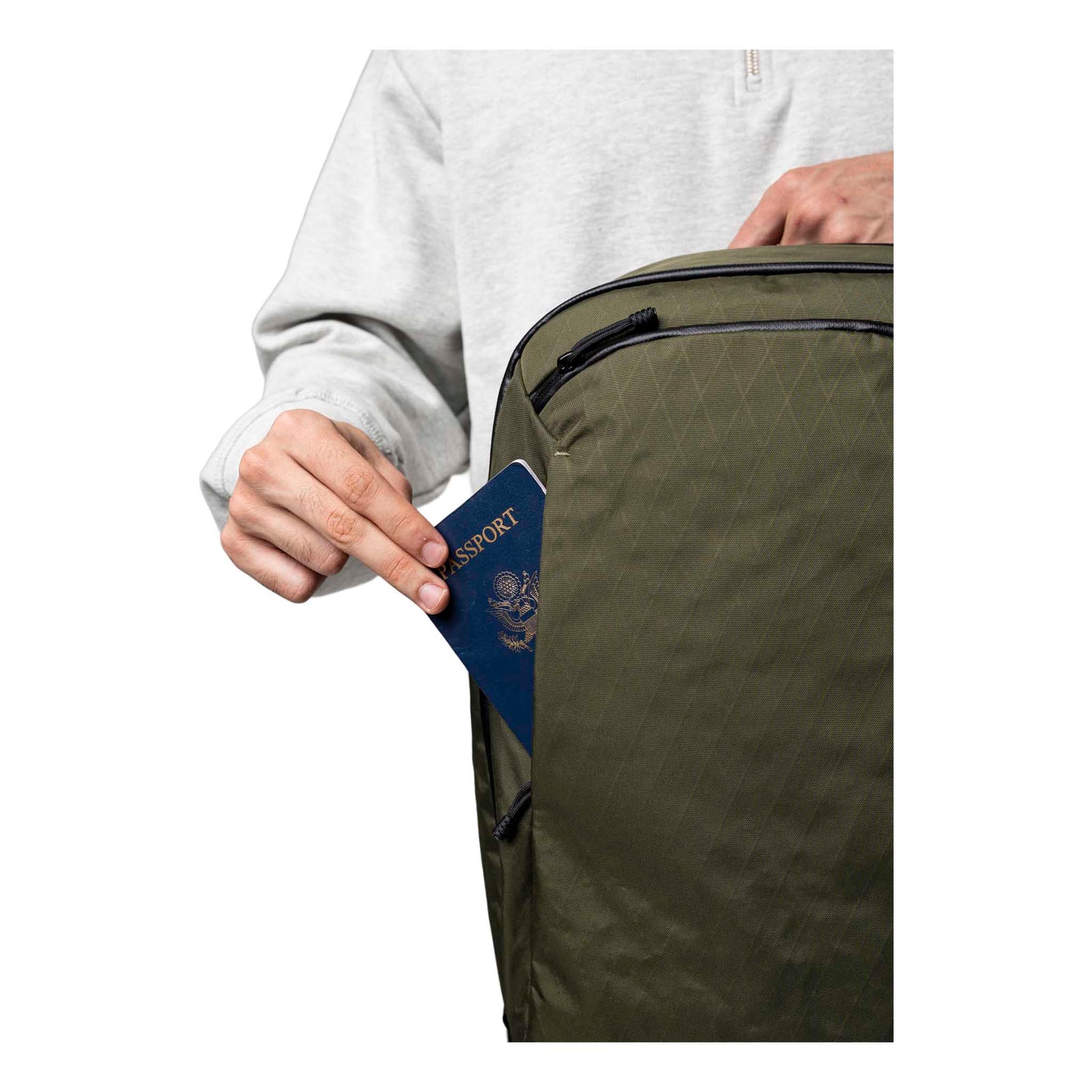 Traverse Backpack 30L