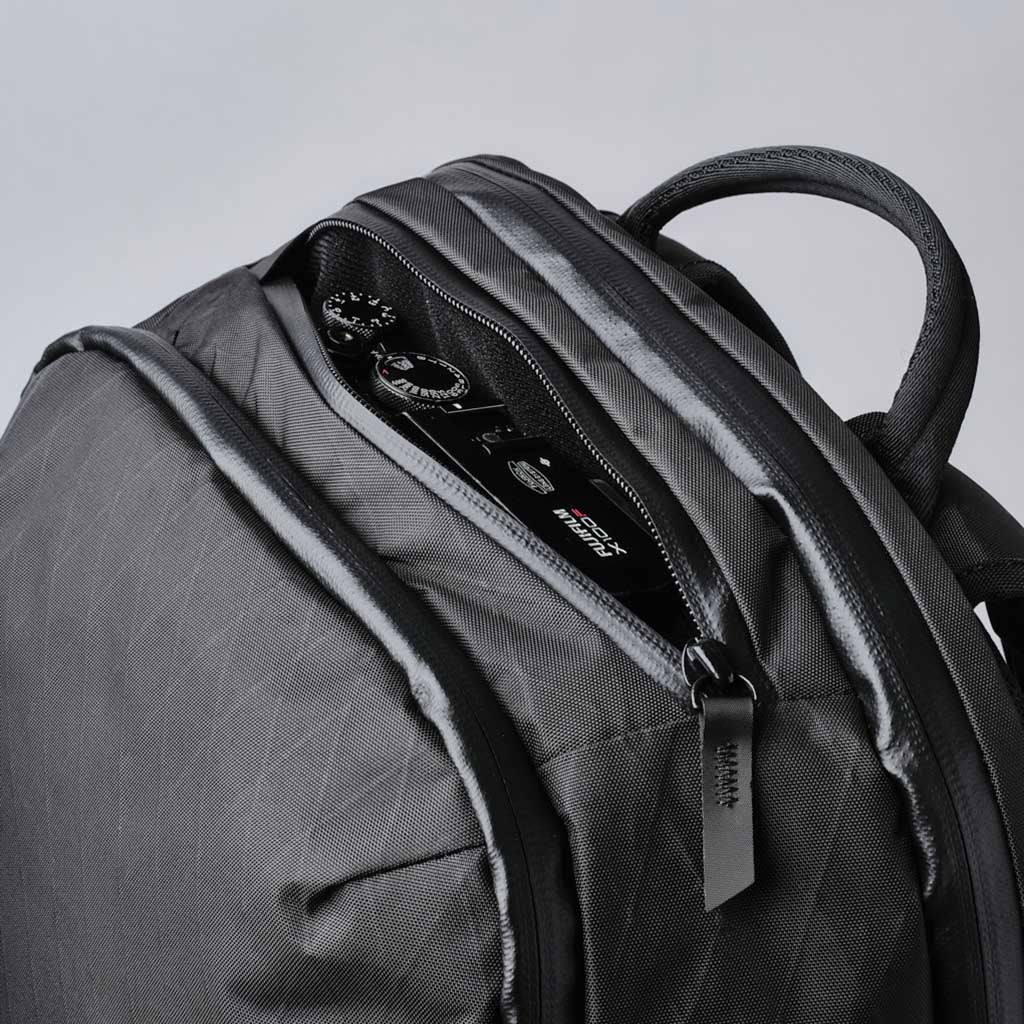 Elements Backpack Pro Alpaka AA010360106 Backpacks 26L / Black | X-Pac VX42