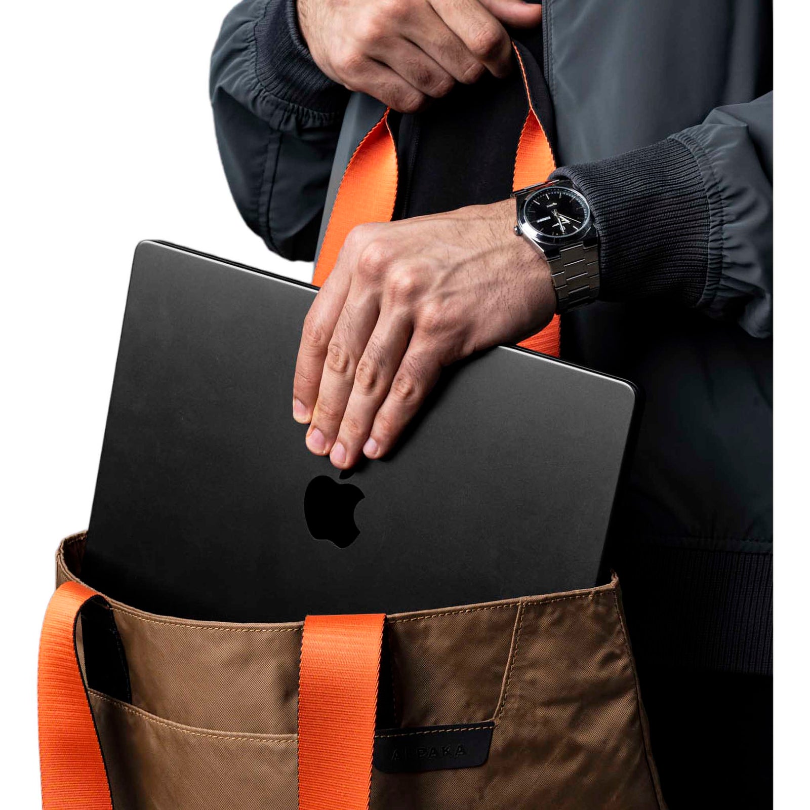 Elements Tote (M) Alpaka Tote Bags 14.5L / Coyote Brown/Orange | EPX400