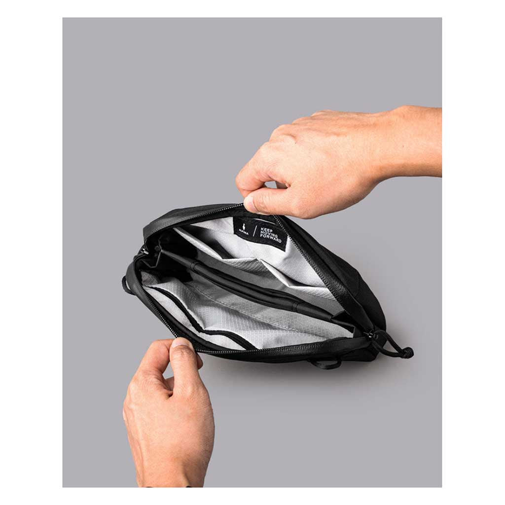 Flight Pouch Pro Alpaka AA010810124 Pouches 0.7L / Black | Axoflux 400D