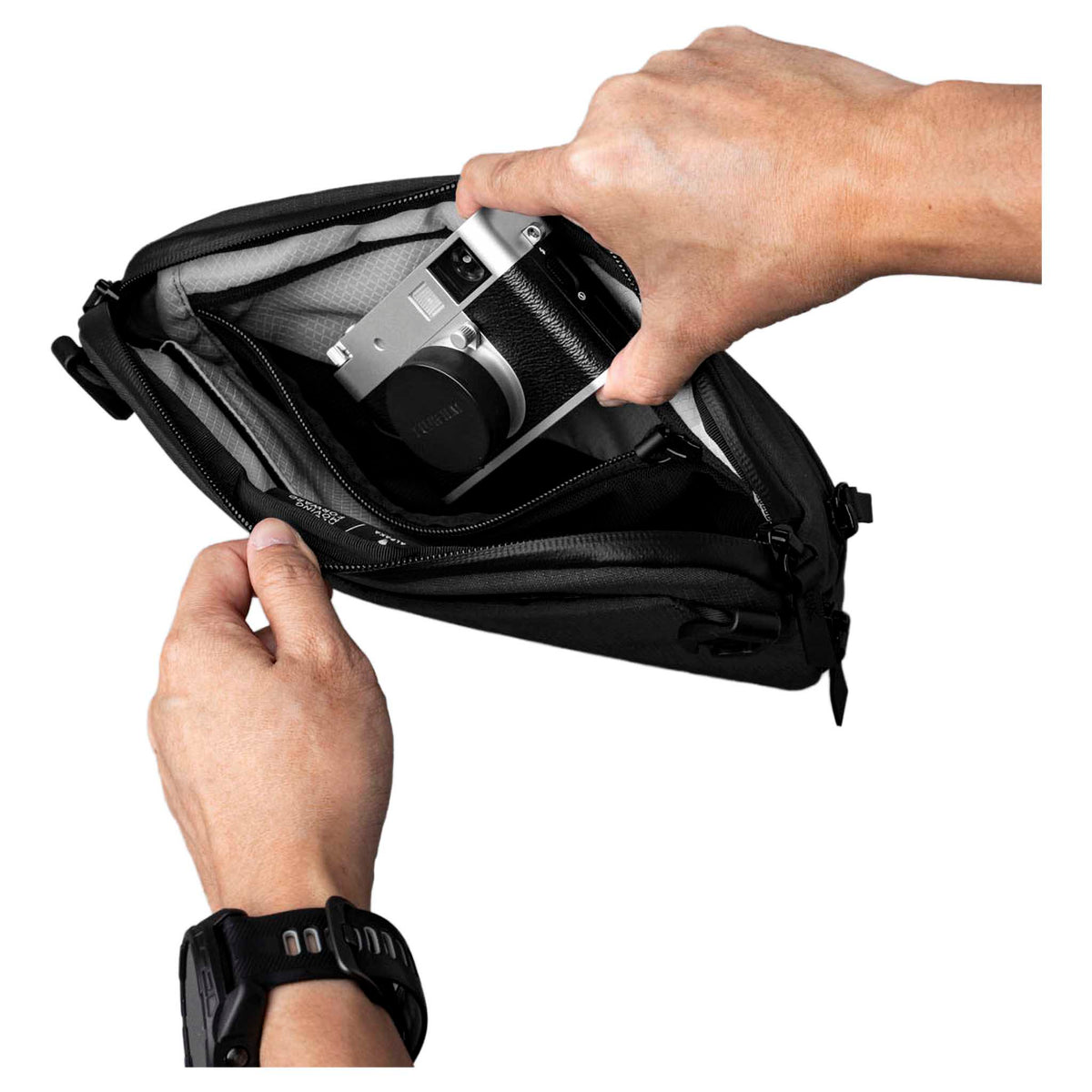 Flight Sling Pro Alpaka AA010870124 Sling Bags 2.5L / Black Axoflux 400D Ripstop Nylon