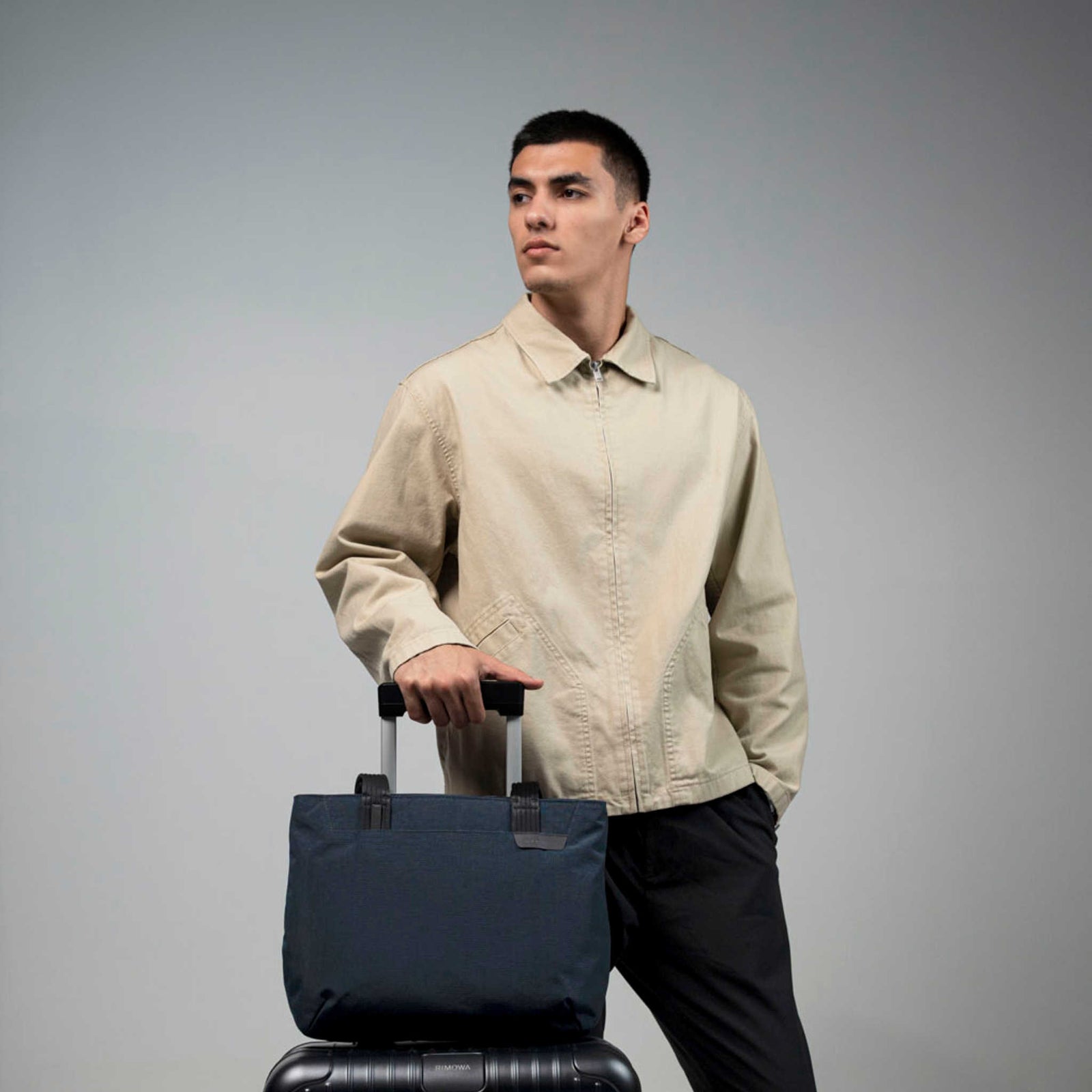 Flight Tote (S) Alpaka AD011010624 Tote Bags One Size / Moonlight Blue Axoflux 400D Ripstop Nylon