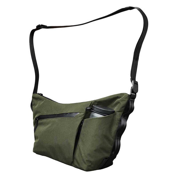 Flow Satchel Alpaka AD010700518 Satchels 4L / Green | Axoflux 210D