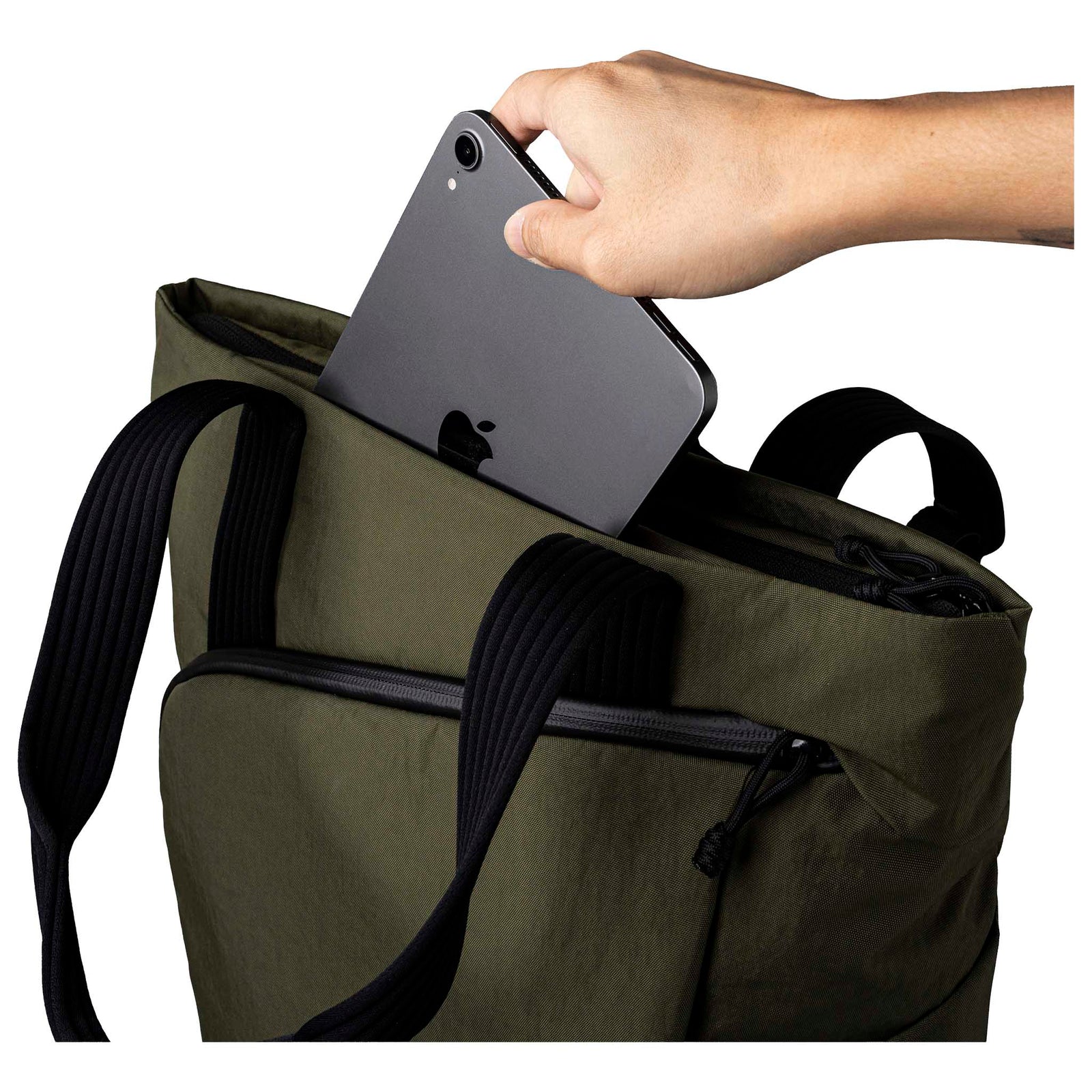 Flow Totepack Alpaka AA010850524 Tote Bags 14L / Green | Axoflux 400D Washed Nylon
