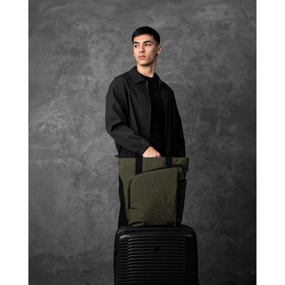 Flow Totepack Alpaka AA010850524 Tote Bags 14L / Green | Axoflux 400D Washed Nylon
