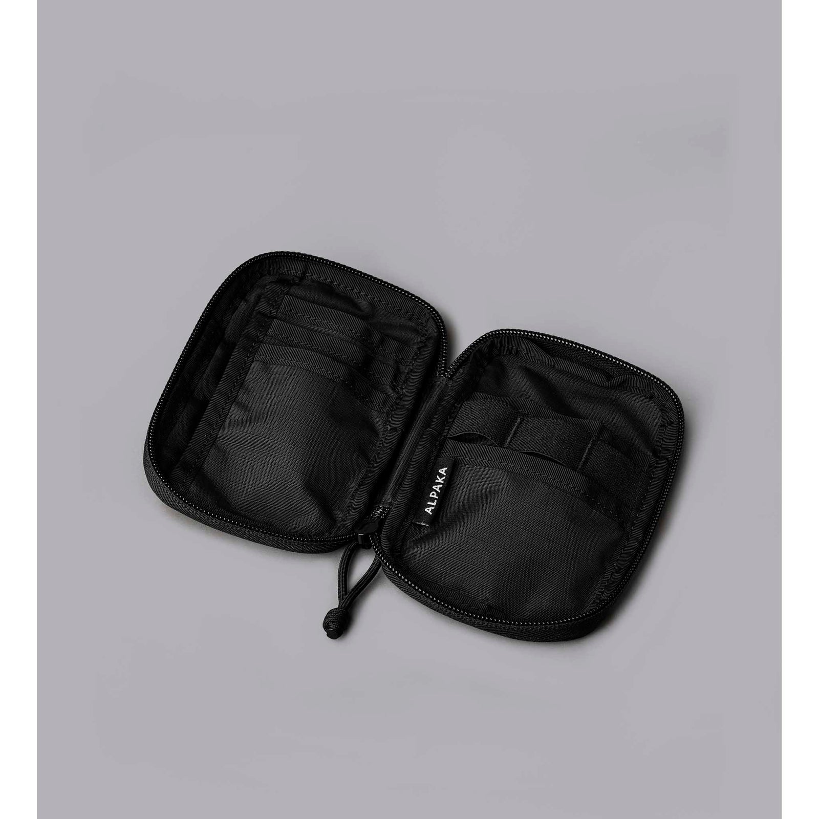 HUB Pouch V2 Alpaka AD010880118 Pouches One Size / Black | Axoflux 210D
