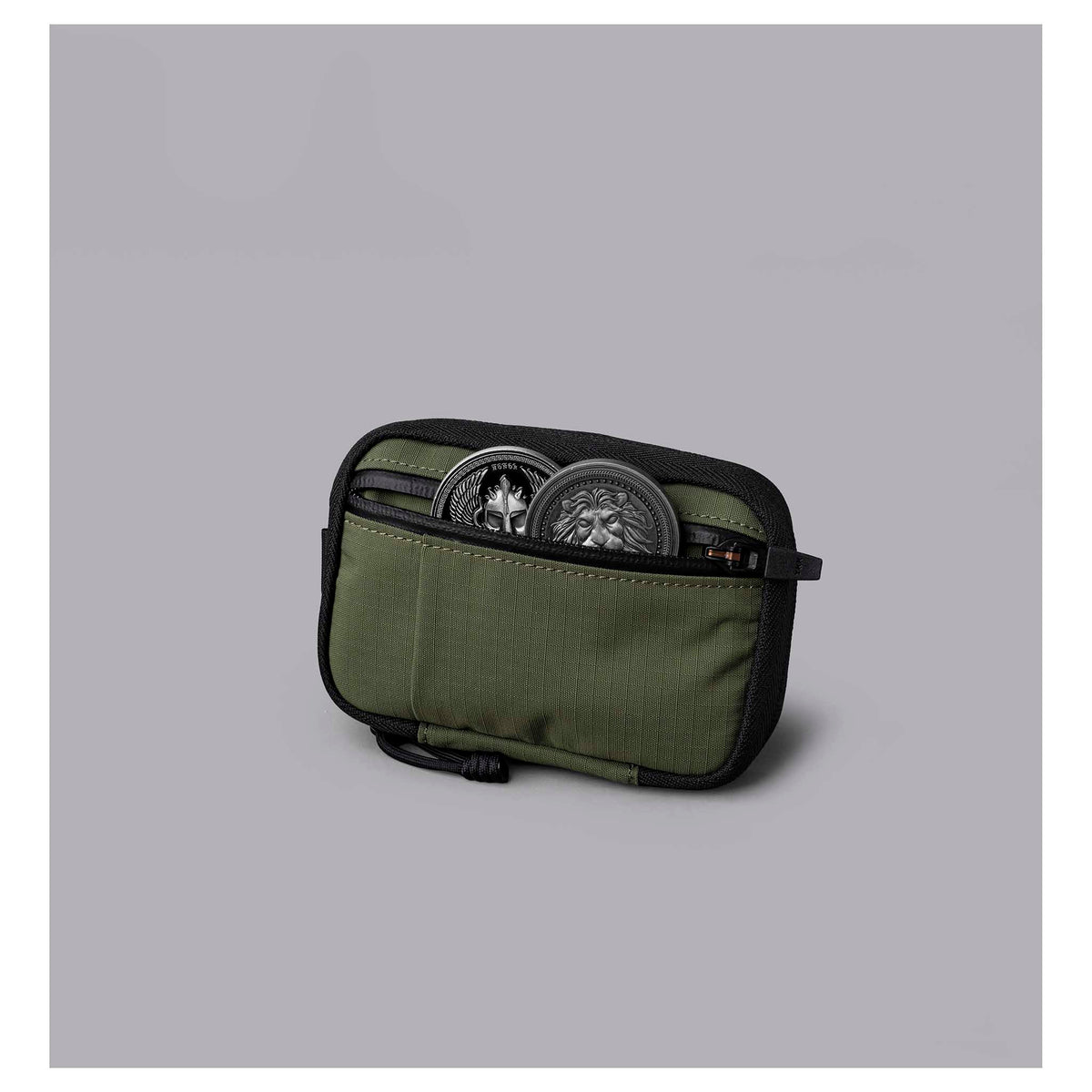HUB Pouch V2 Alpaka AD010880518 Pouches One Size / Green | Axoflux 210D