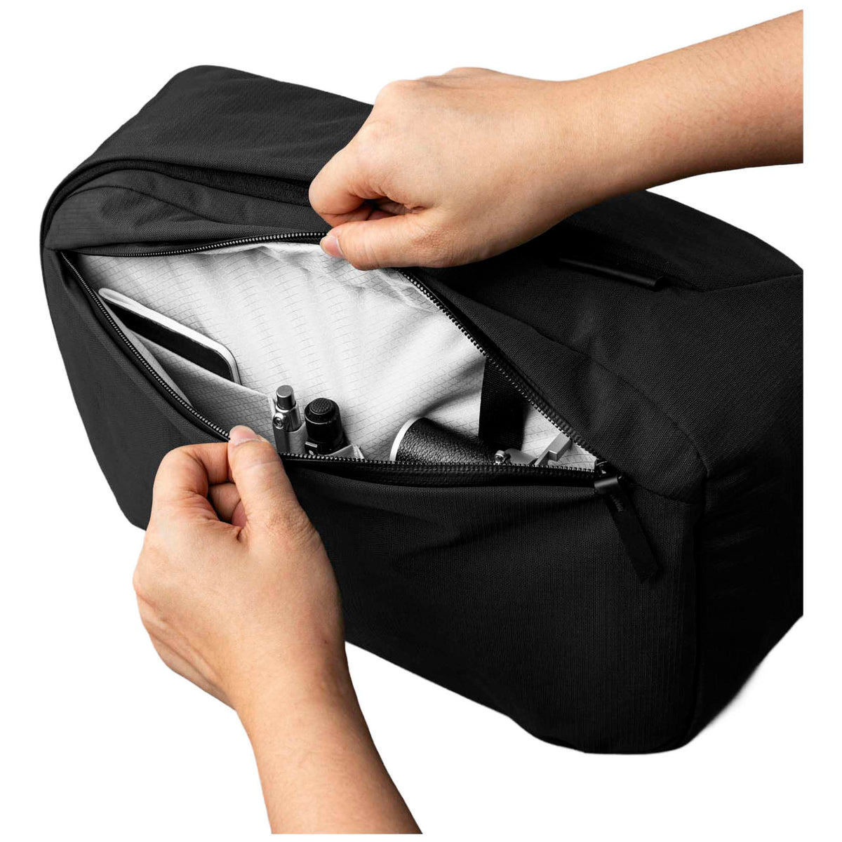 Metro Backpack Alpaka AA010470124 Backpacks 12L / Black | Axoflux 400D Ripstop Nylon