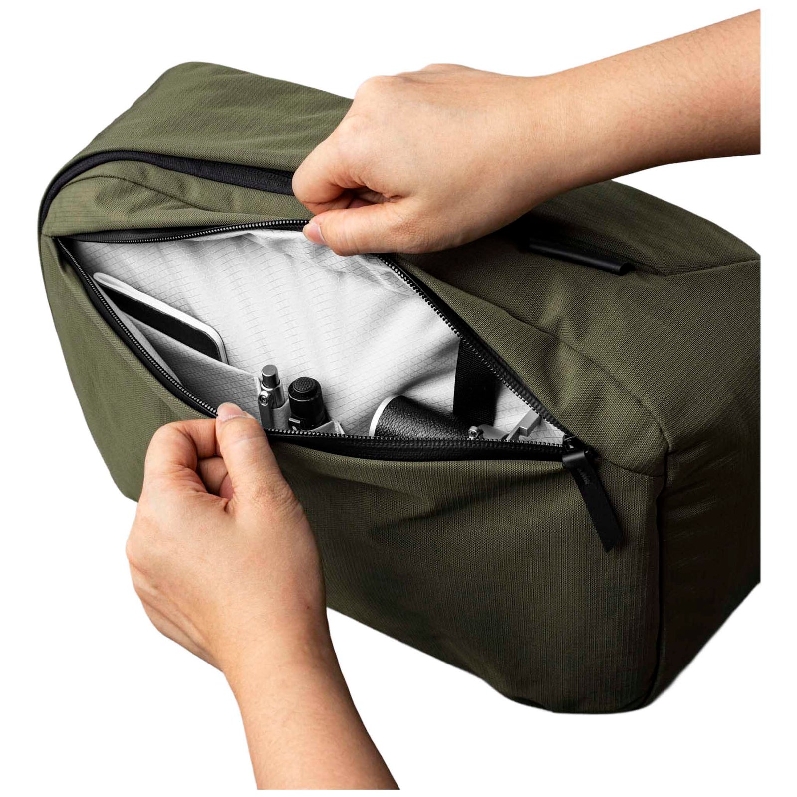 Metro Backpack Alpaka AA010470524 Backpacks 12L / Green |Axoflux 400D Ripstop Nylon