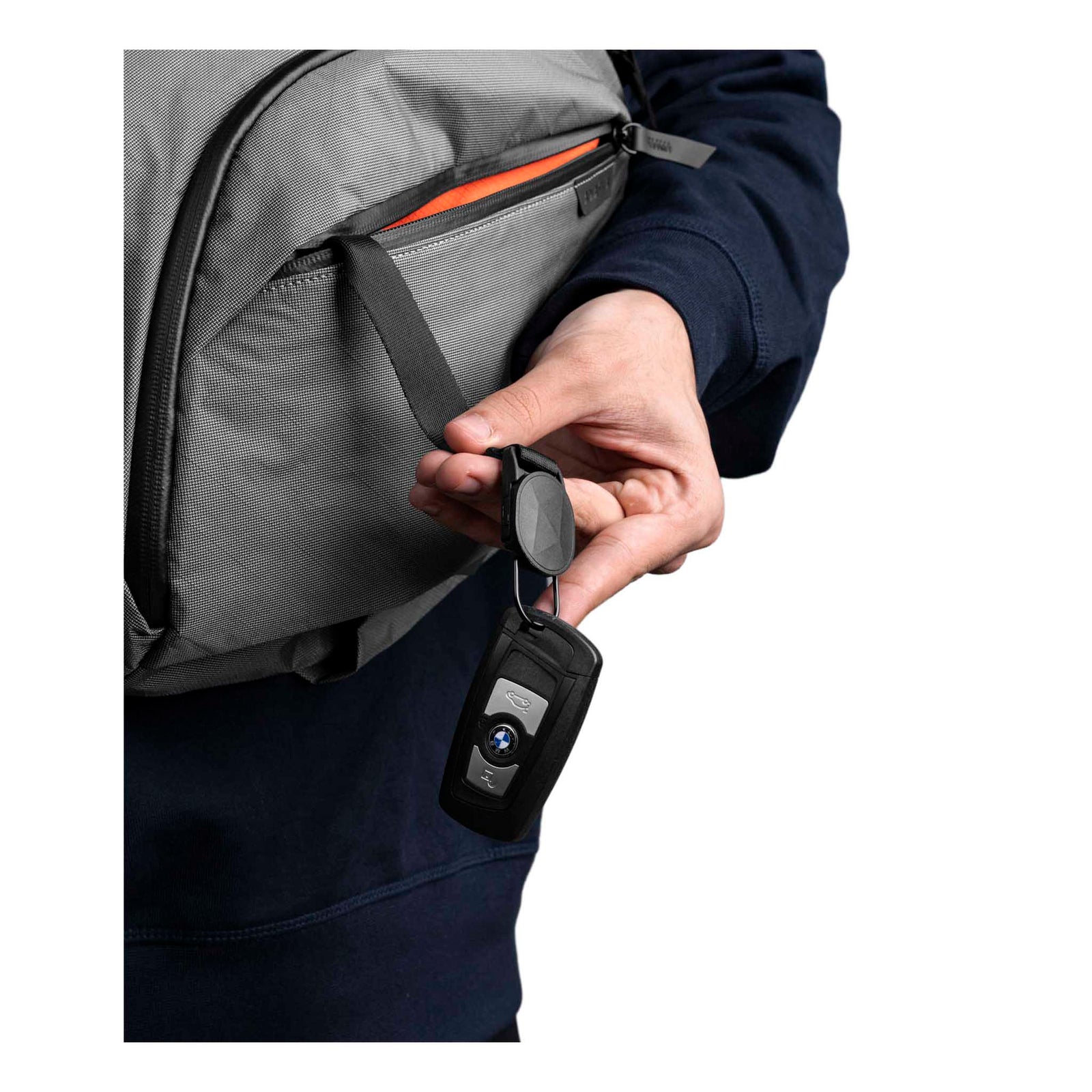Metro Crossbody | Left Shoulder Alpaka AA010550230 Sling Bags One Size / Grey Ultradyne 100D