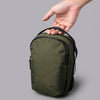 Metro Sling Max Alpaka AD010670522 Sling Bags 3L / Army Green | Axogrid 300D