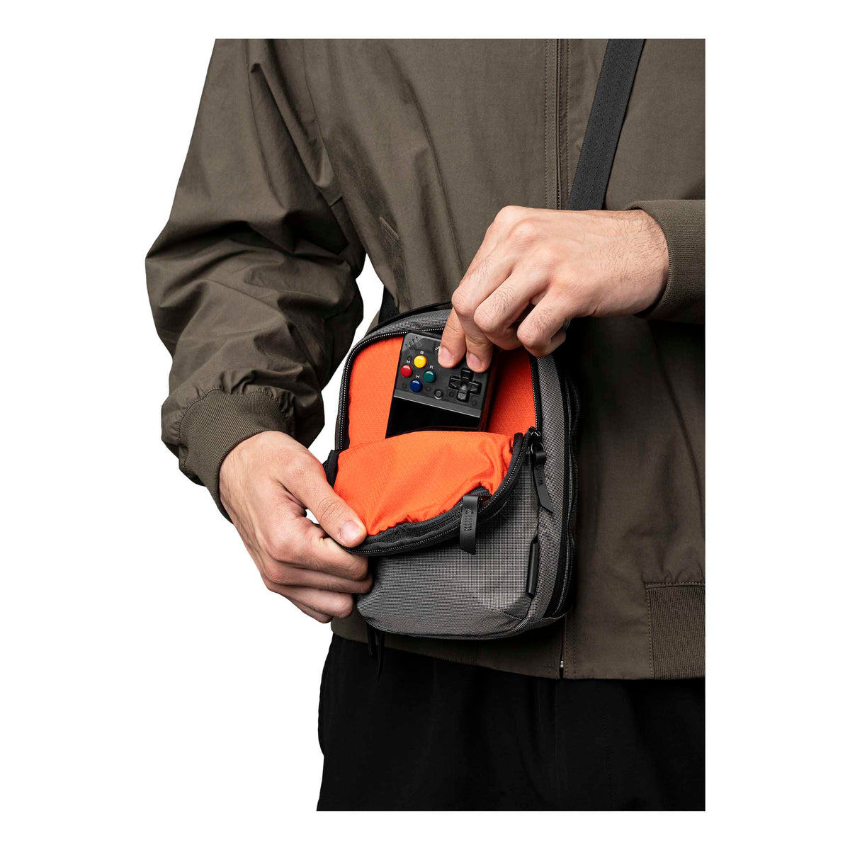 Metro Sling V2 Alpaka AD010630230 Sling Bags 2.5L / Grey Ultradyne 100D