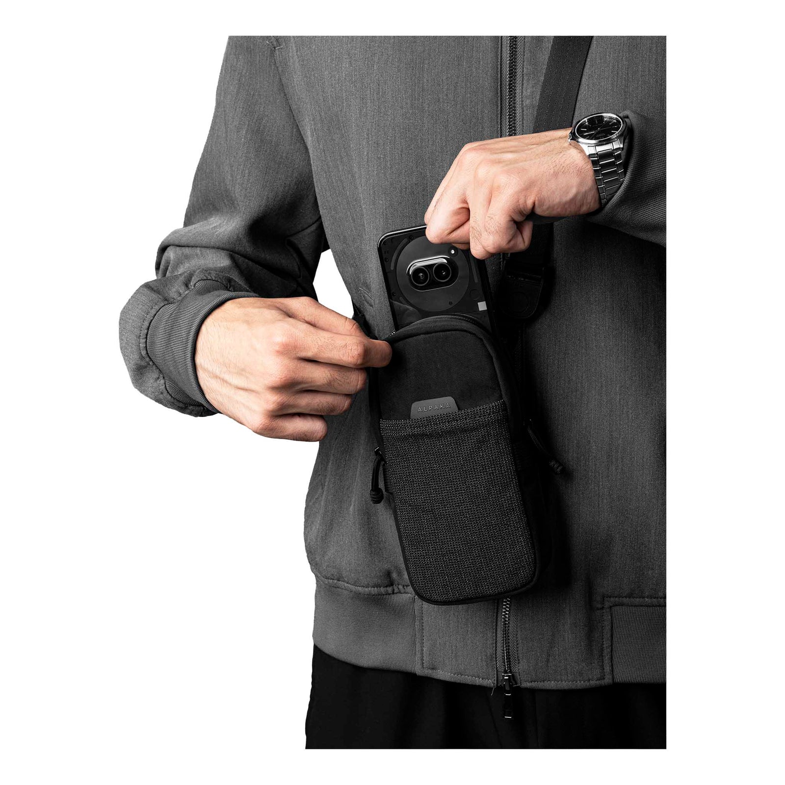 Modular Shoulder Pocket Max Alpaka AD010930131 Phone Pockets Max / Black | Axoflux 400D Washed Nylon