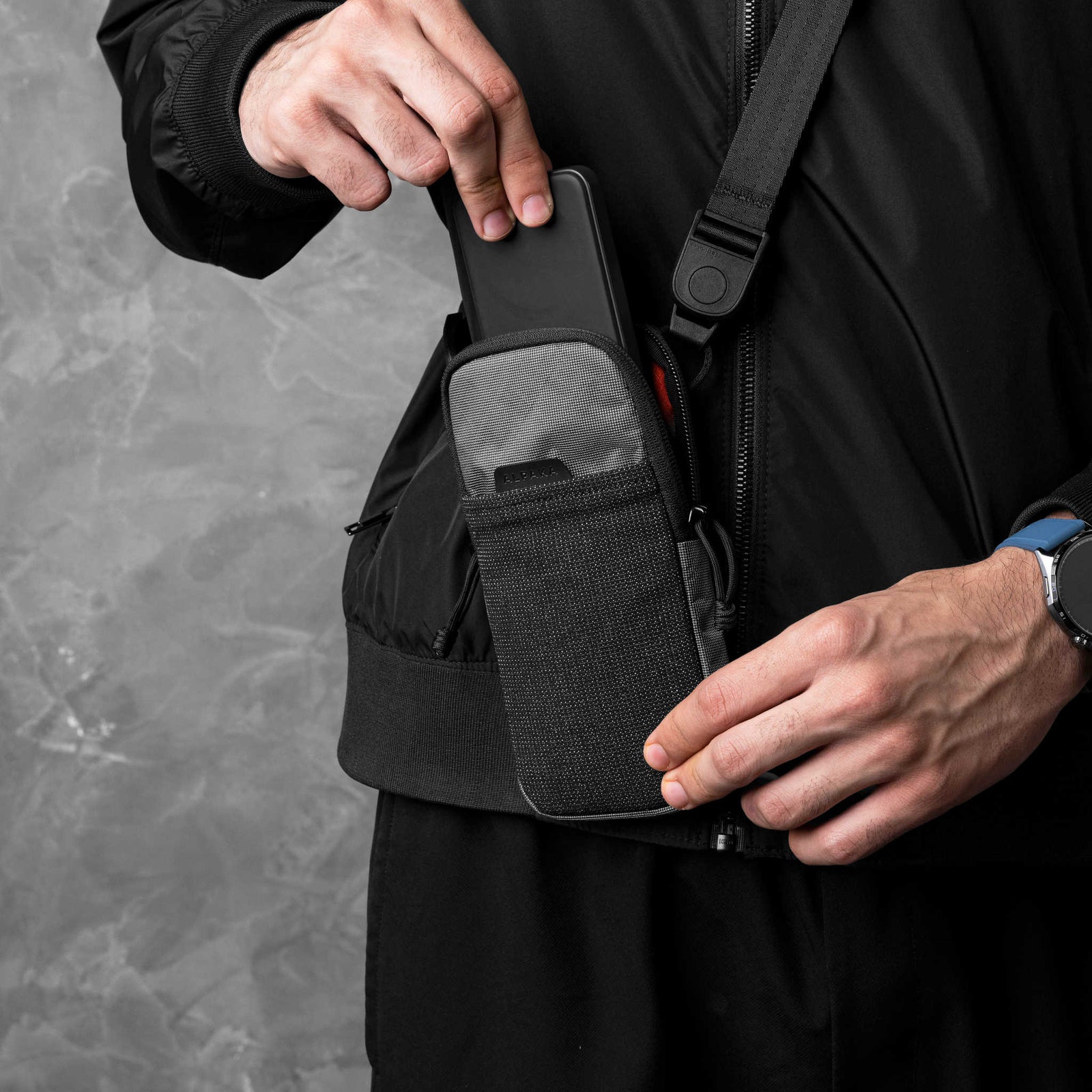 Modular Shoulder Pocket Slim Alpaka AD010920230 Phone Pockets Slim / Grey Ultradyne 100D