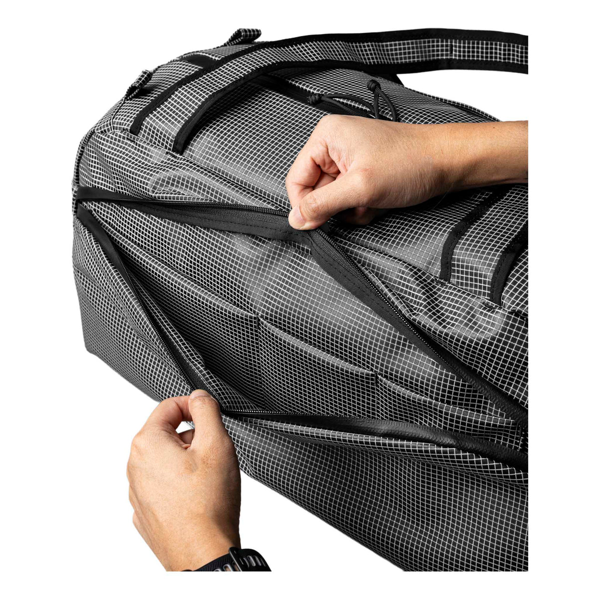 Momentum Duffle Alpaka AD010940232 Duffle Bags 35L / Axodyne Hybrid Grey