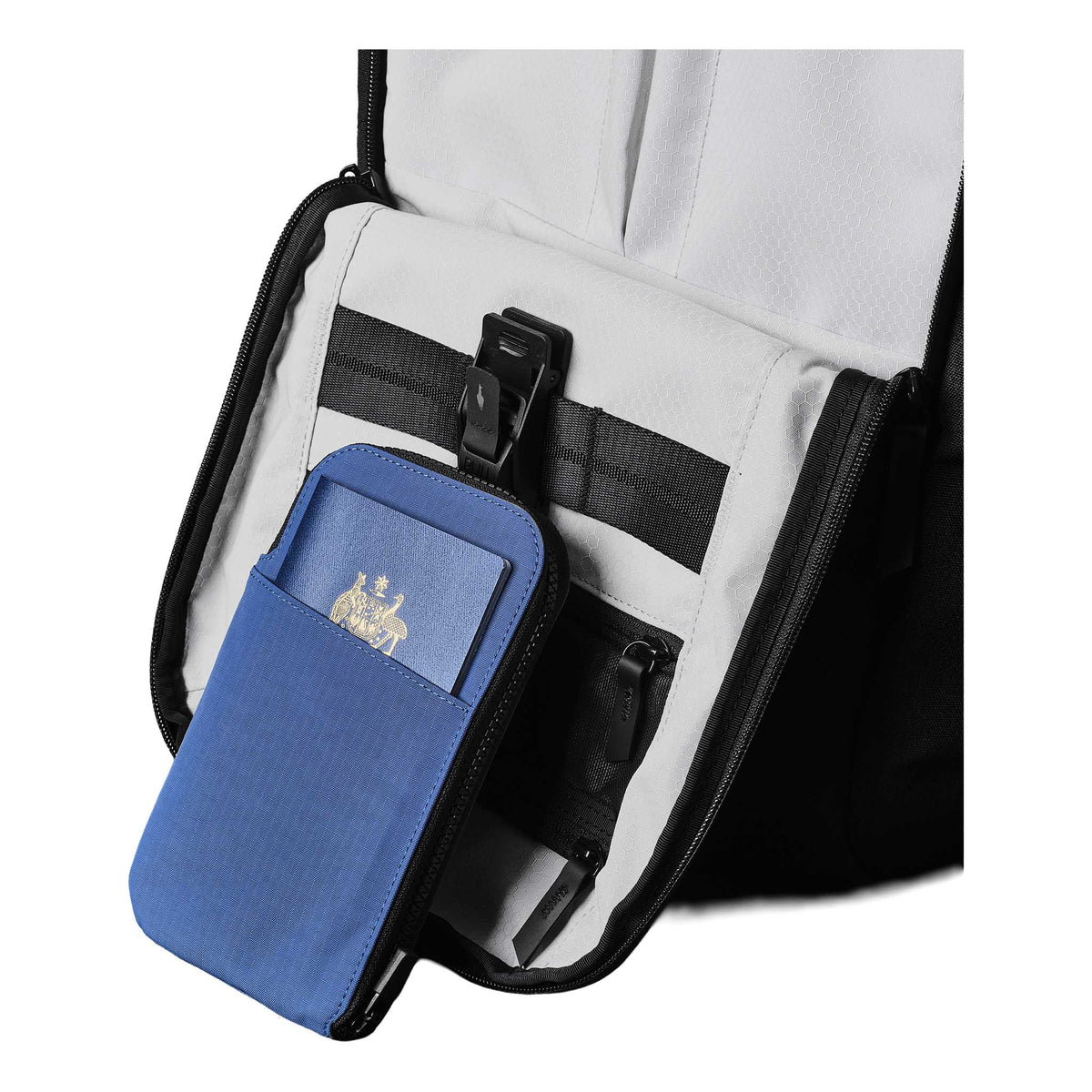 Zip Travel Wallet Alpaka AD010590618 Wallets One Size / Blue | Axoflux 210D