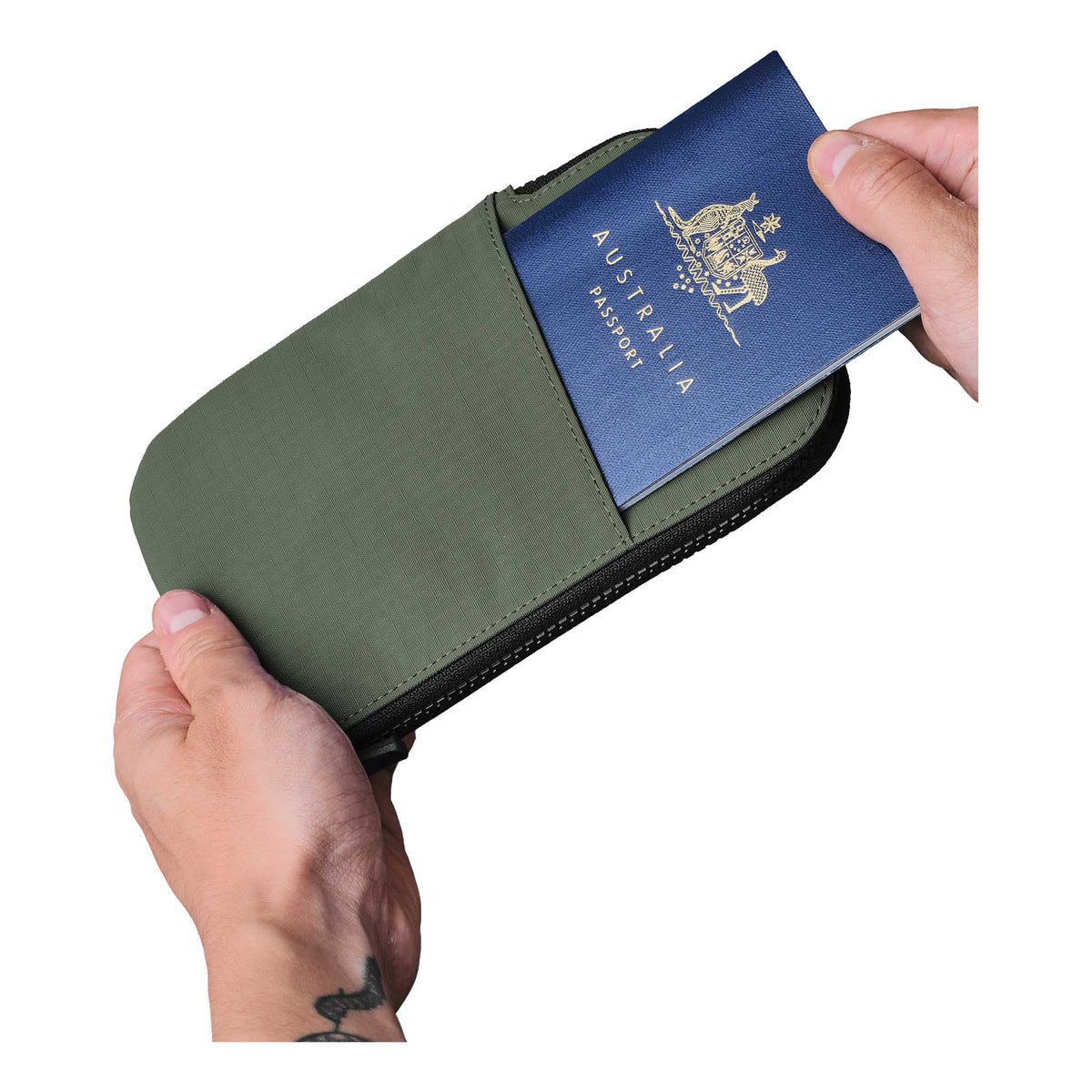 Zip Travel Wallet Alpaka AD010590518 Wallets One Size / Green | Axoflux 210D
