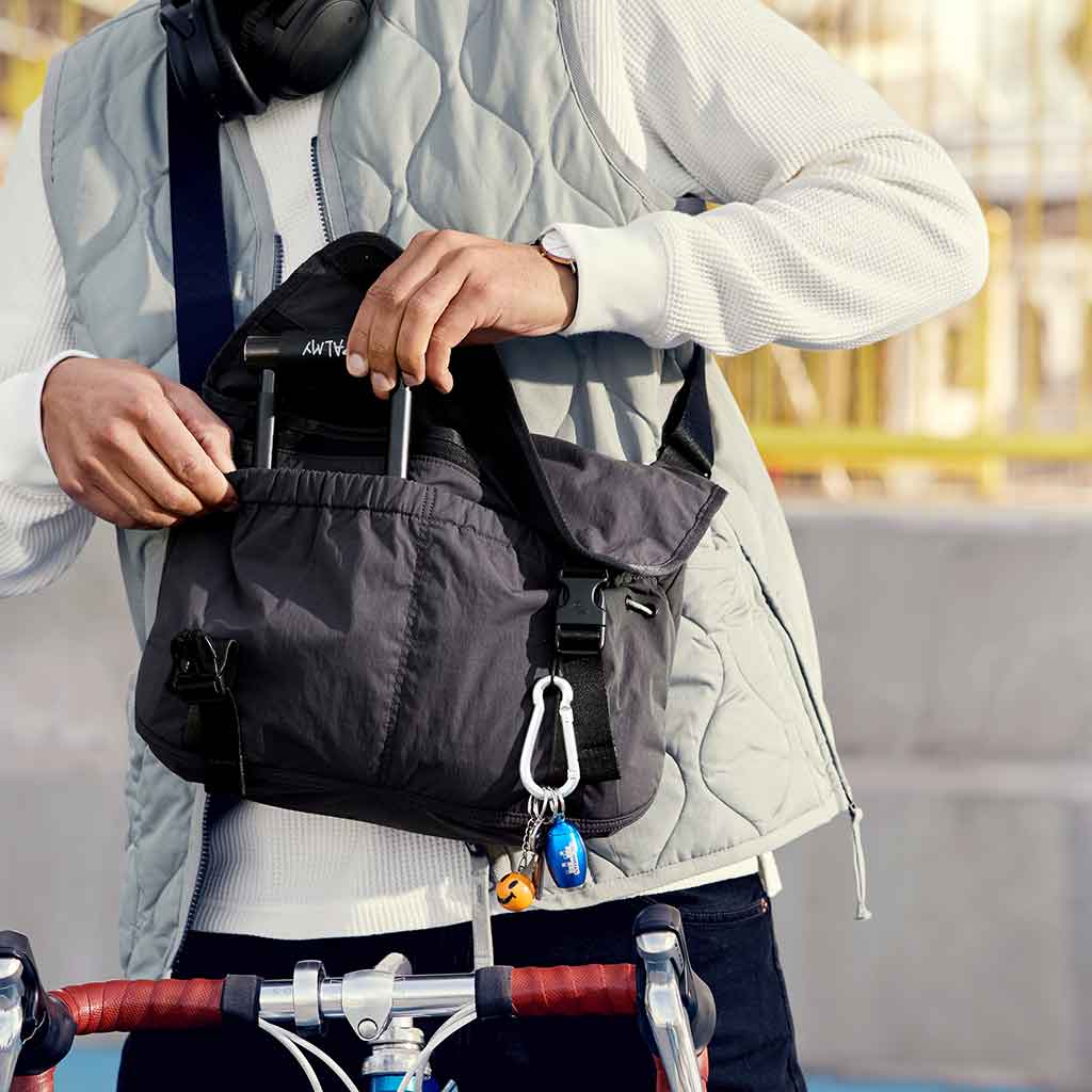 Cinch Messenger Bellroy BHMB-OAT-243 Messenger Bags 12L / Oat