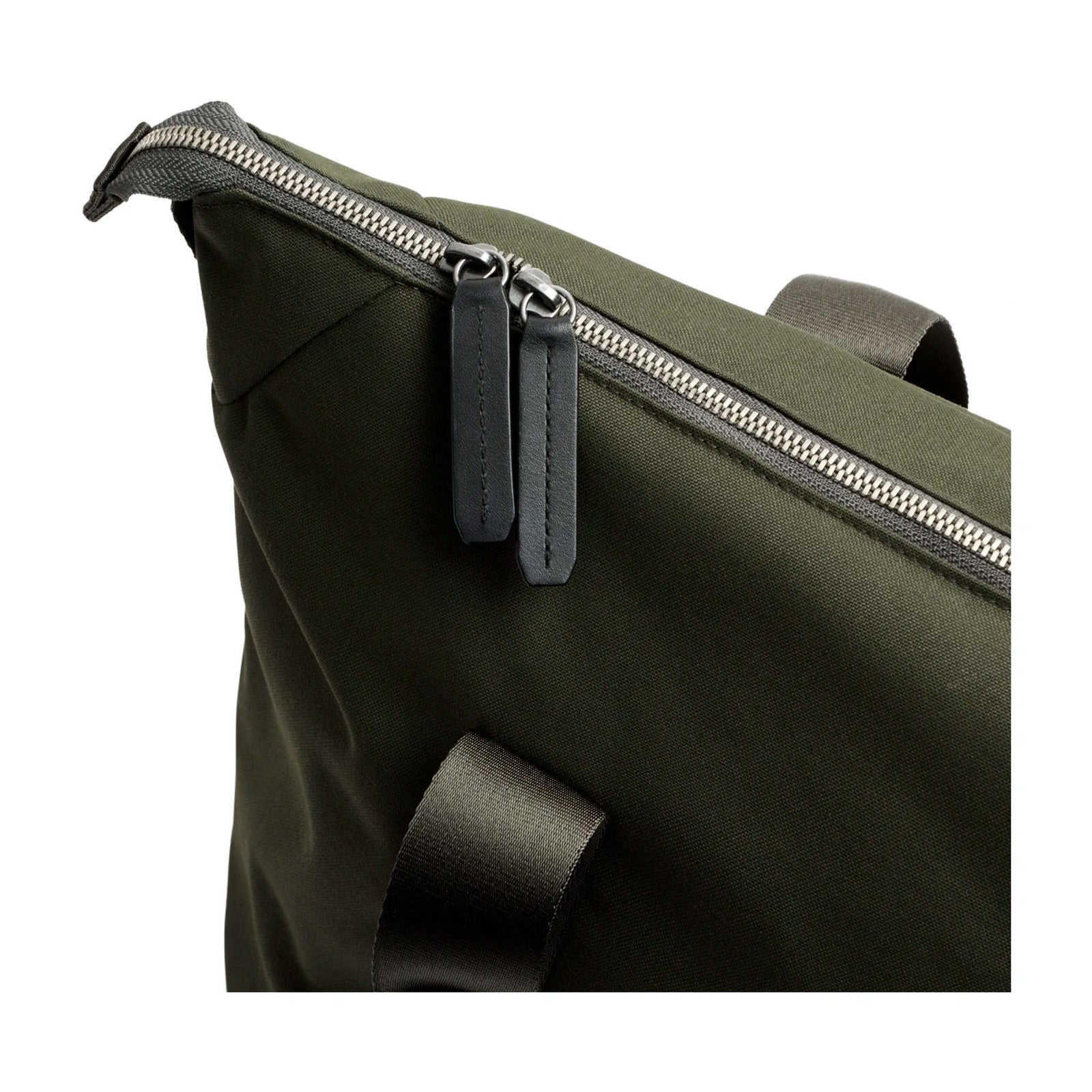 Classic Getaway Bag Bellroy BCGA-OLI-244 Tote Bags 28L / Olive