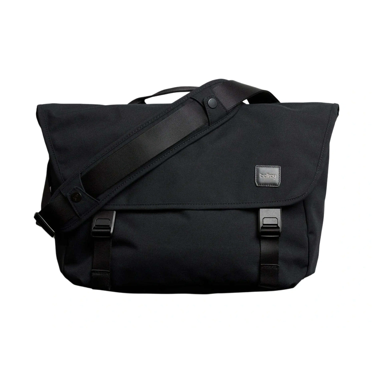 Classic Messenger Bellroy BCYA-BLK-244 Messenger Bags 13L / Black
