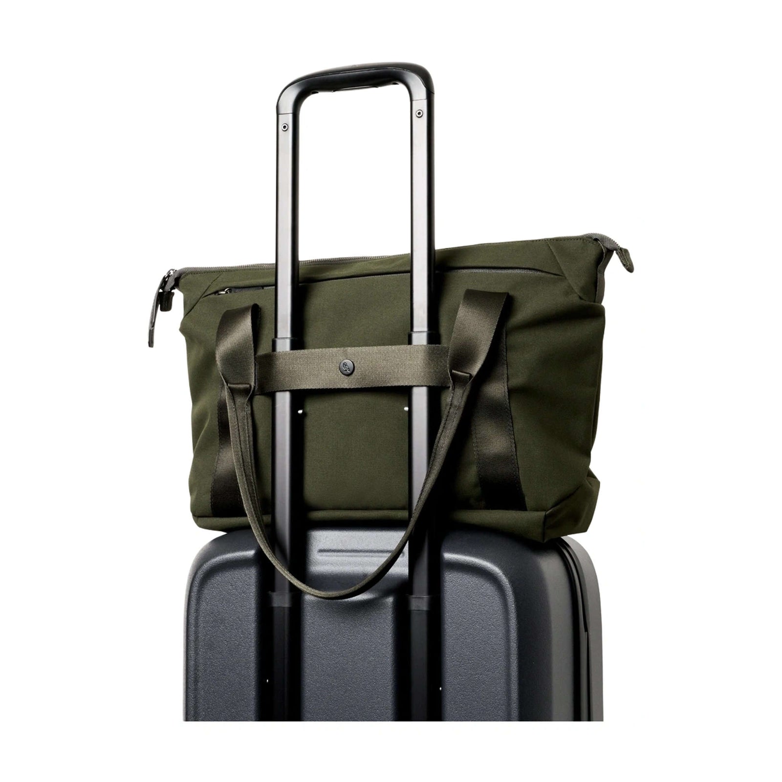 Classic Tote (Second Edition) Bellroy BCDA-OLI-244 Tote Bags 16L / Olive
