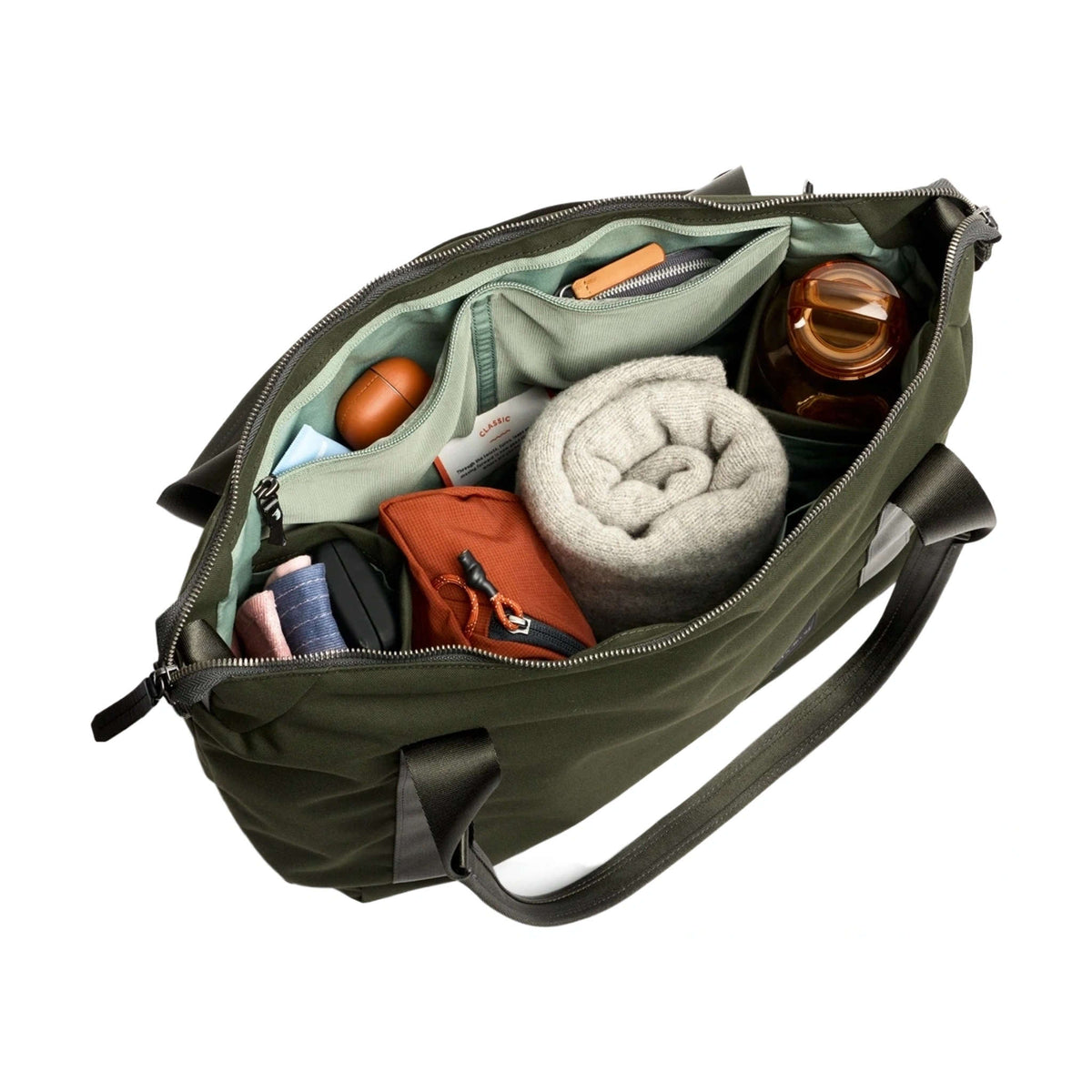 Classic Tote (Second Edition) Bellroy BCDA-OLI-244 Tote Bags 16L / Olive